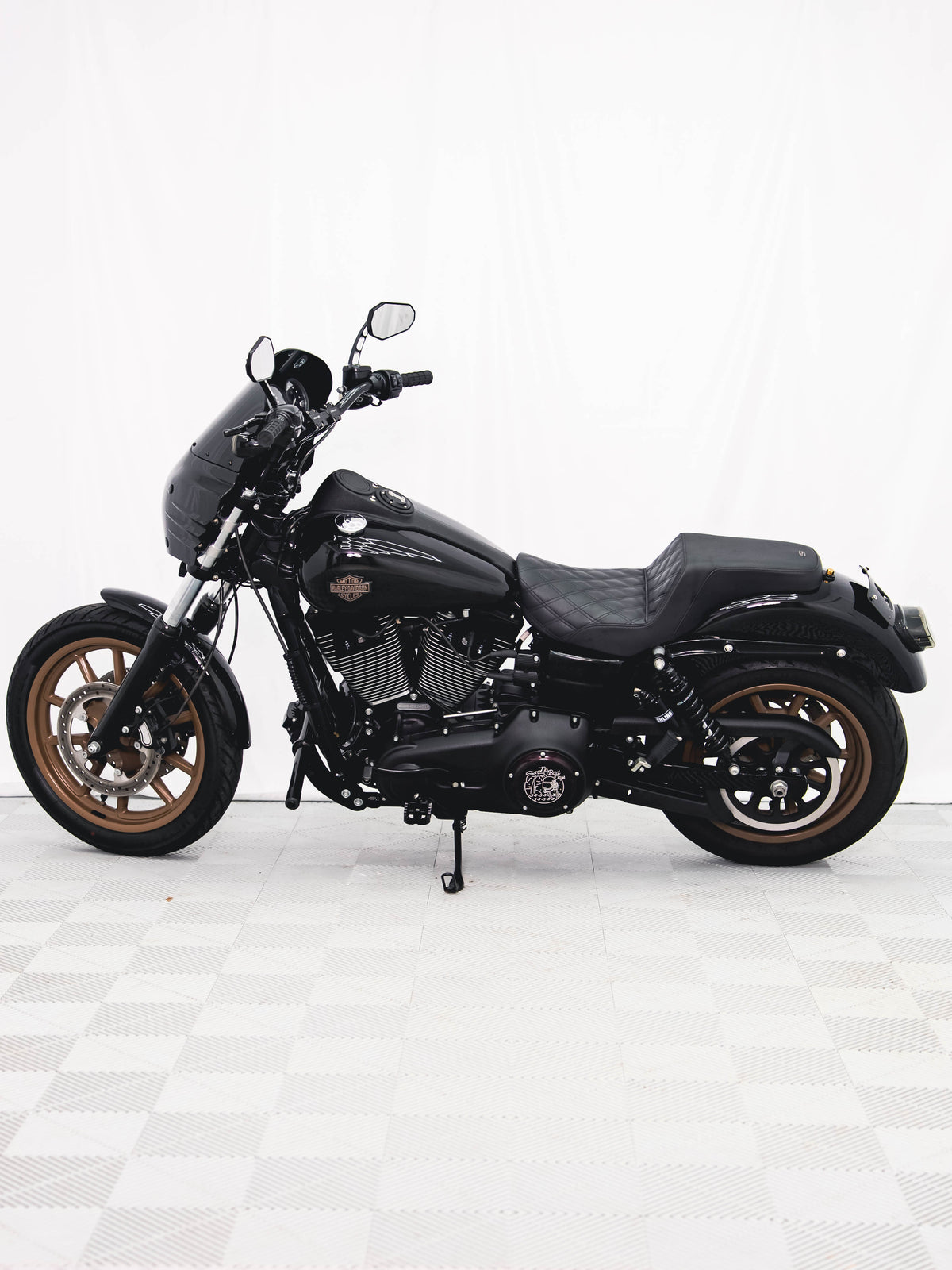 2017 FXDLS