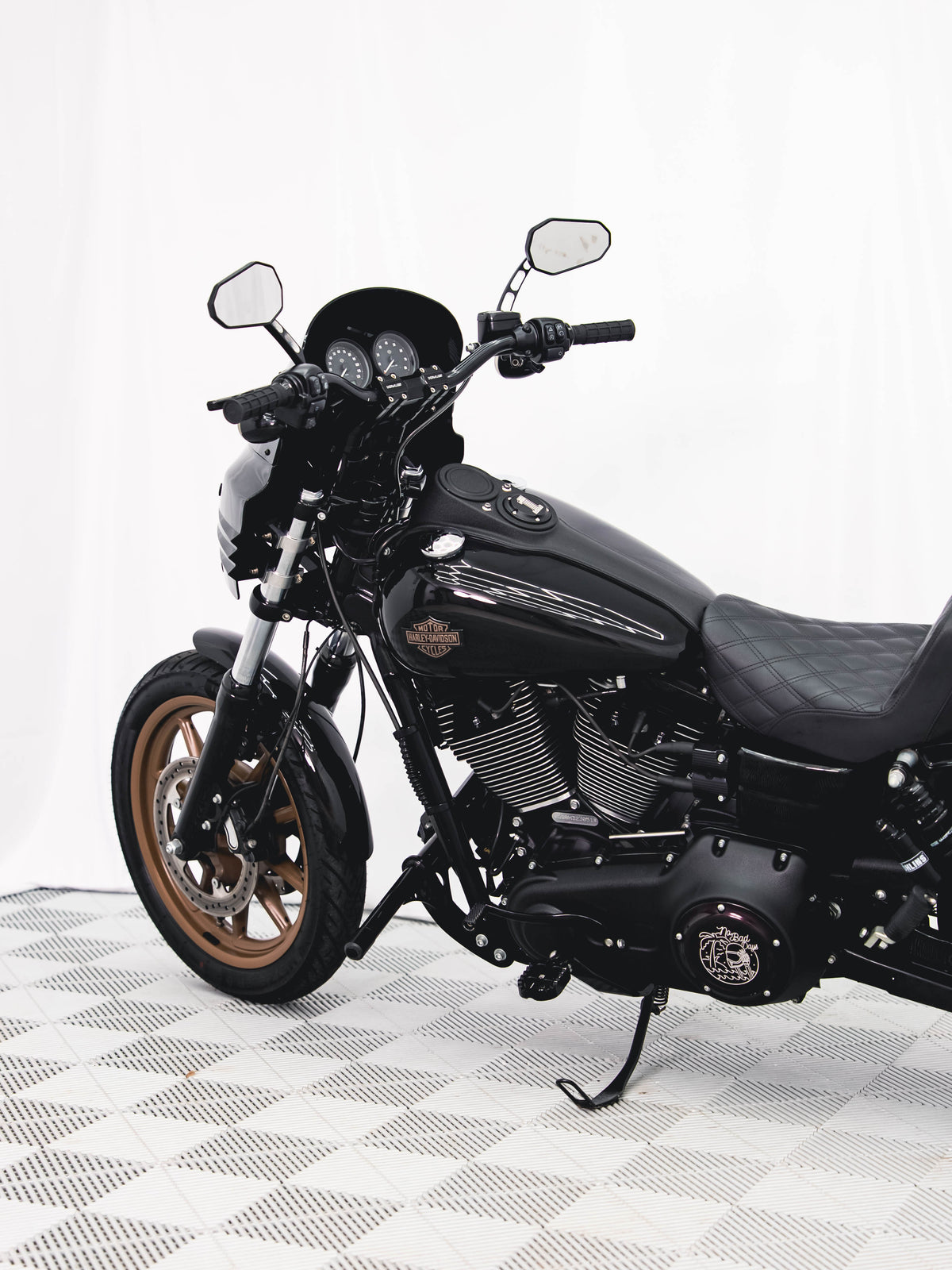 2017 FXDLS