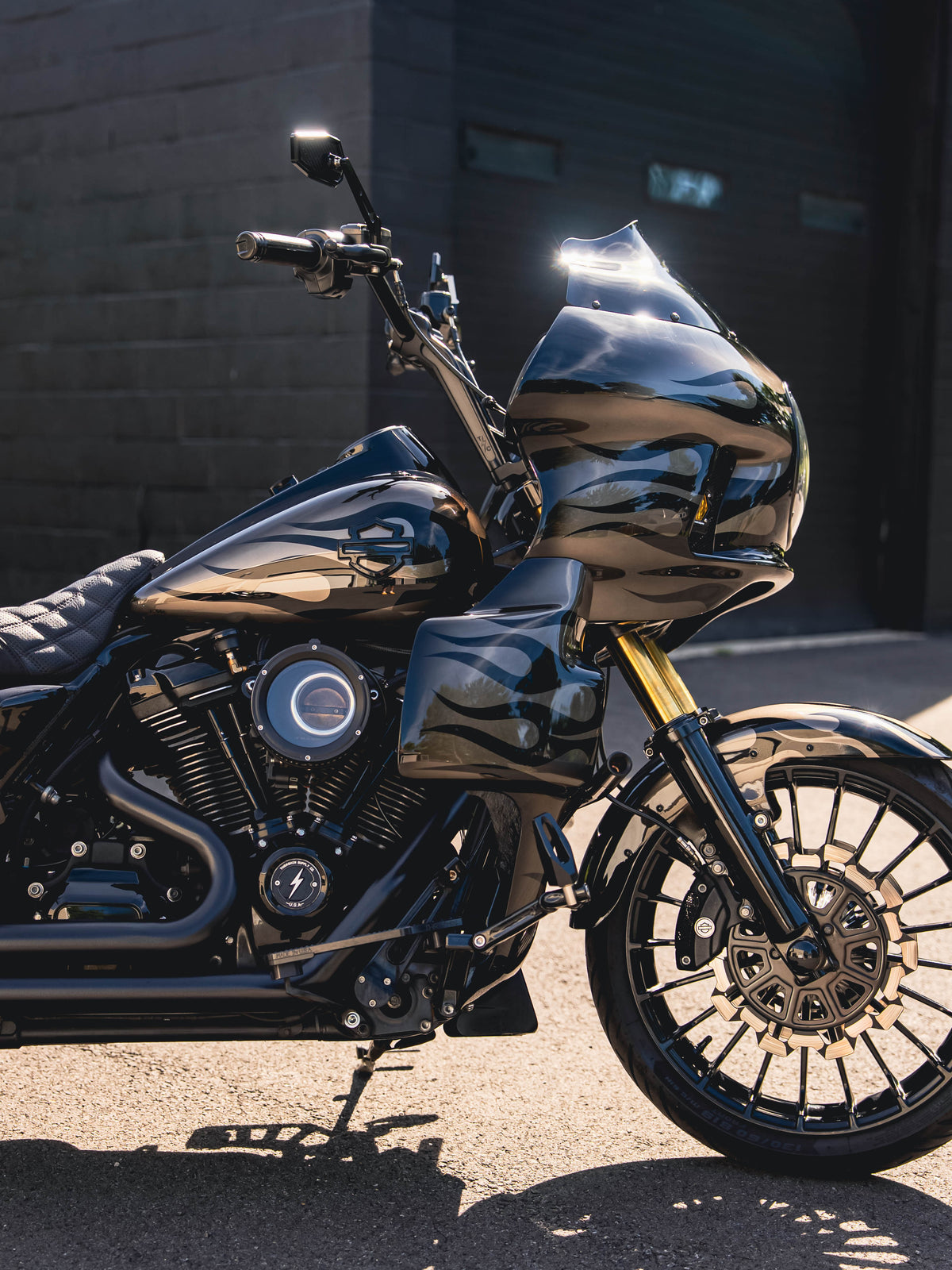 2018 ROAD KING 124"
