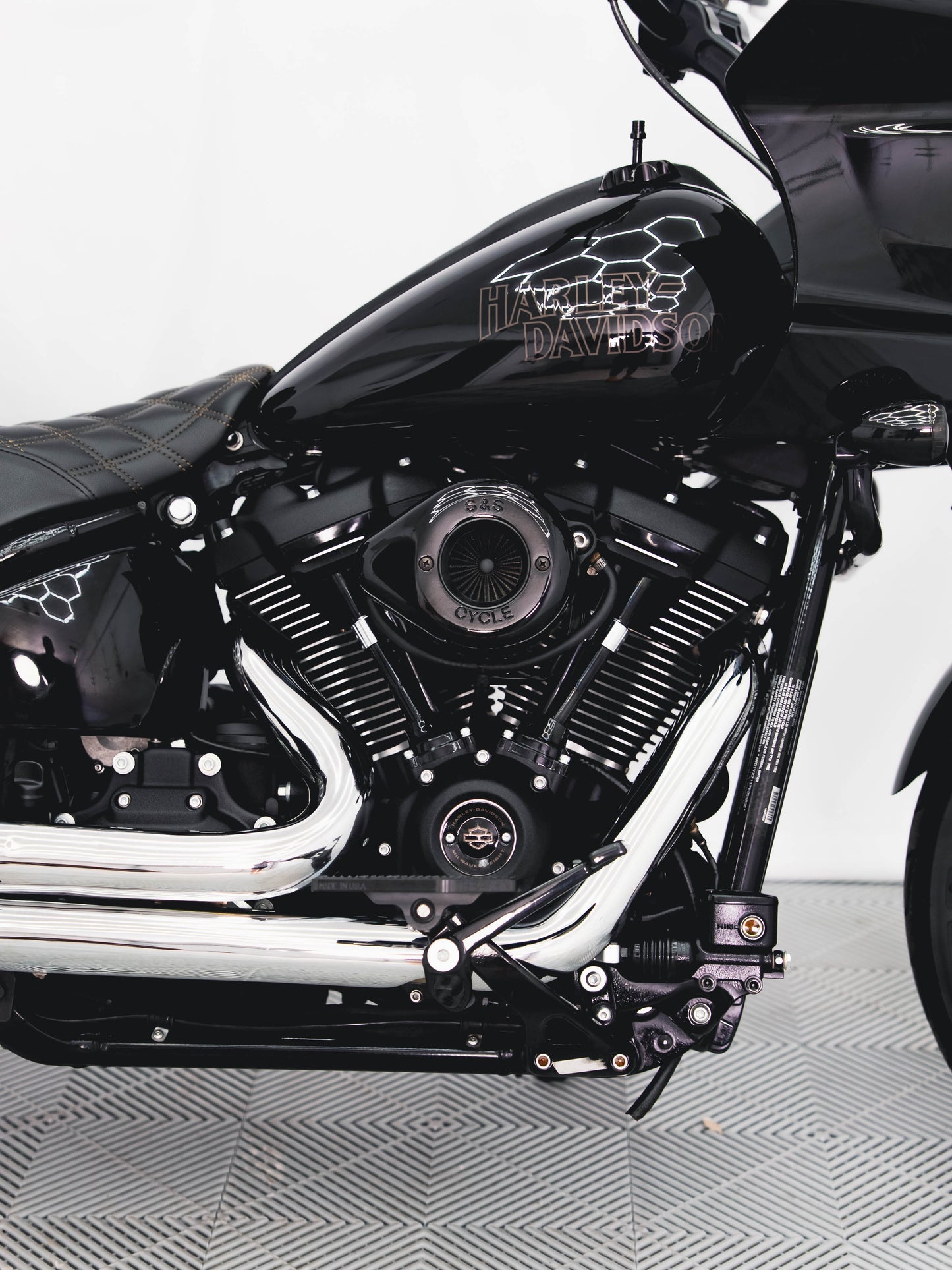 2023 LOW RIDER ST 132" S&S