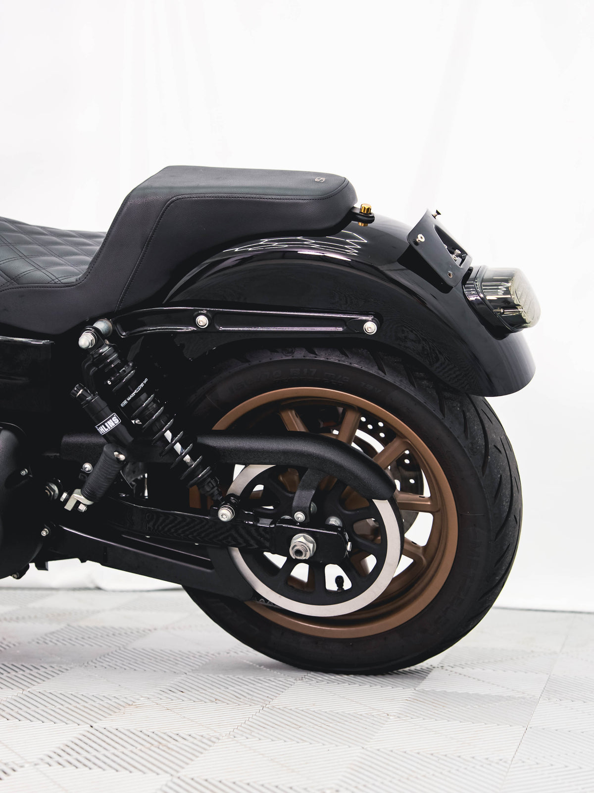 2017 FXDLS