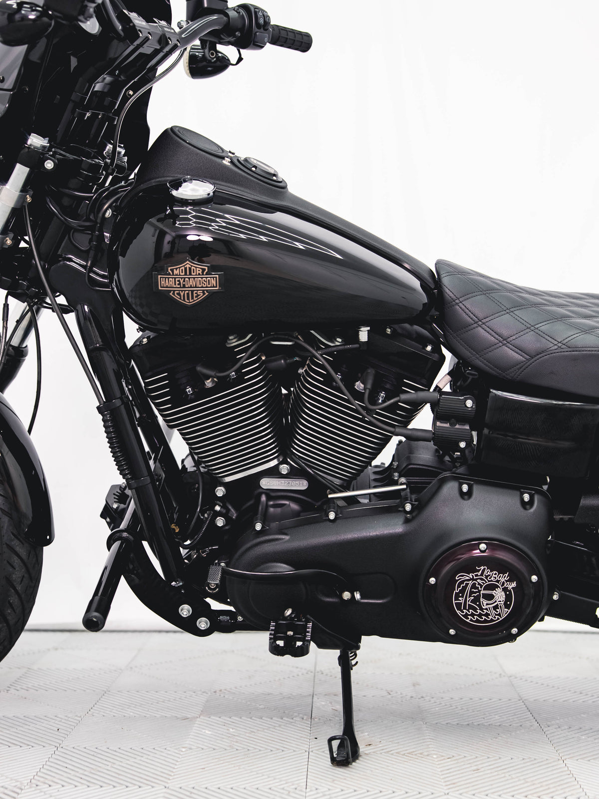 2017 FXDLS