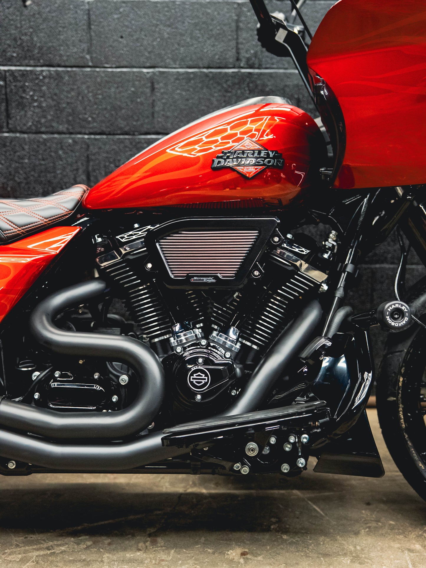 2025 ROAD GLIDE 190 MILES