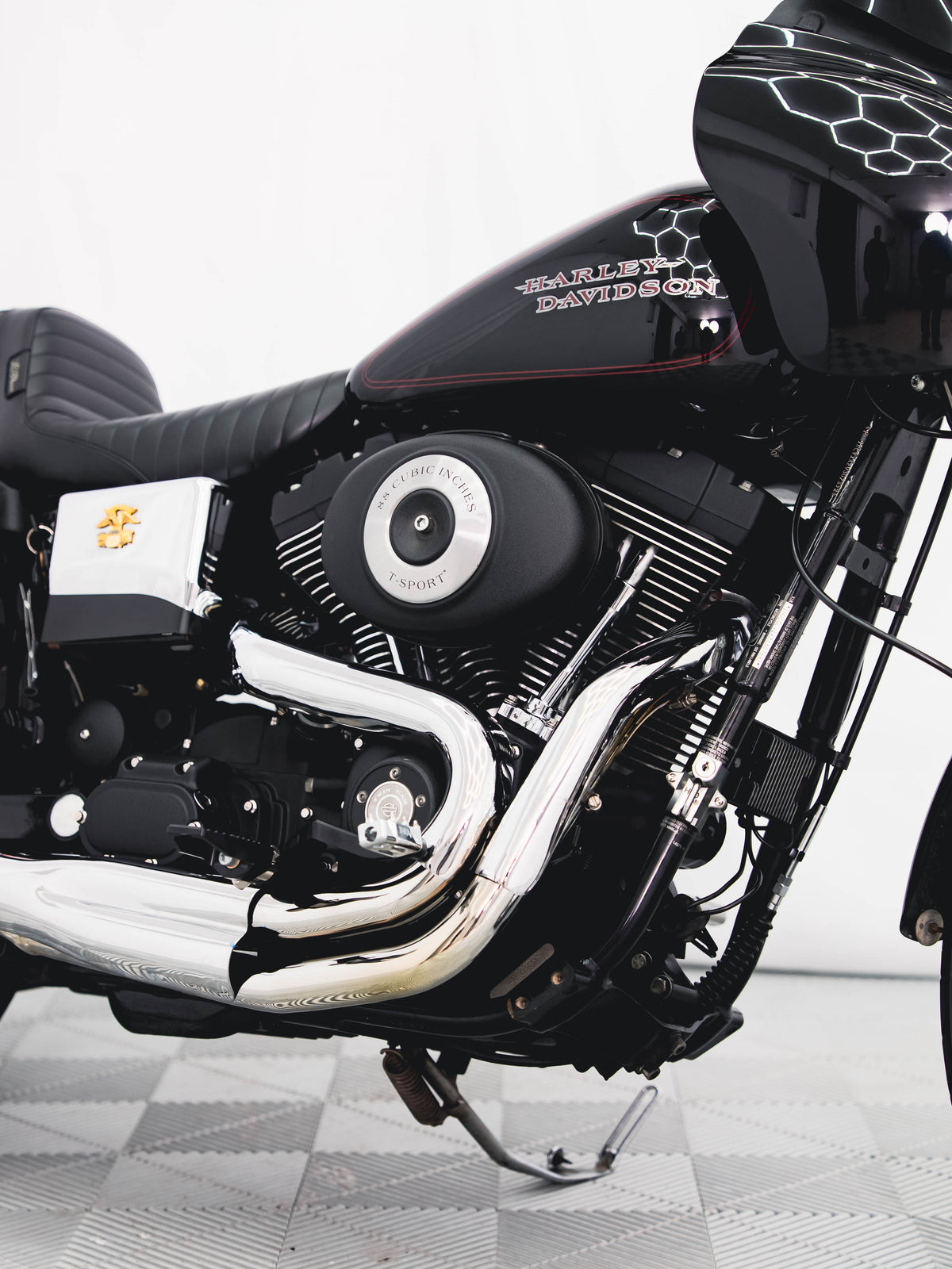 2002 FXDXT
