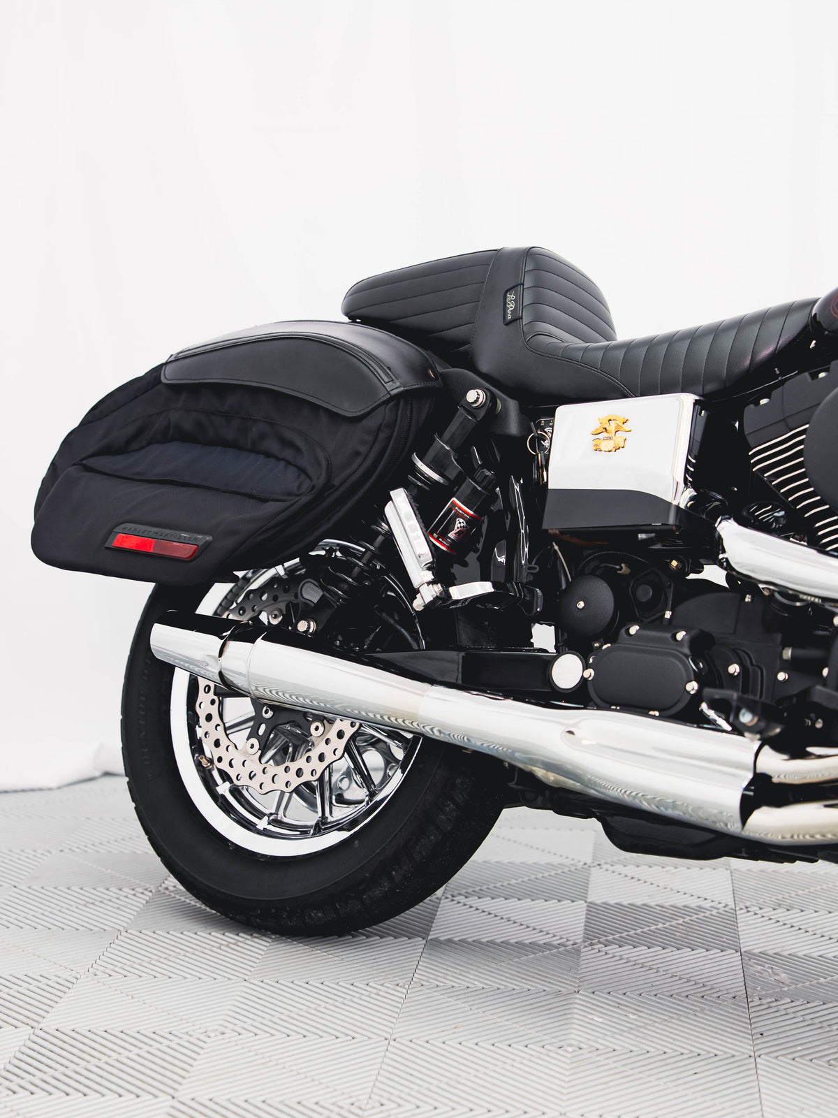 2002 FXDXT