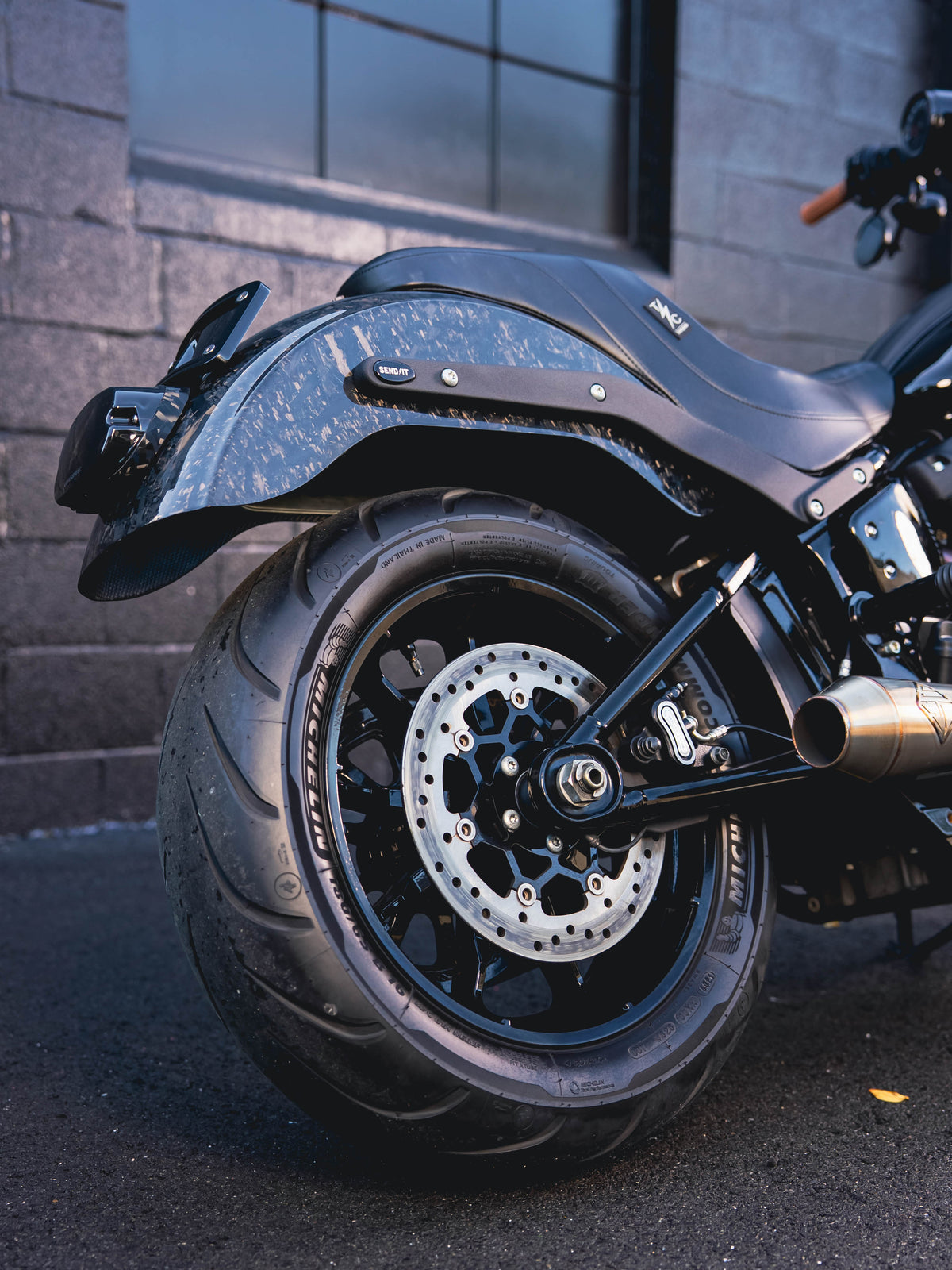 2022 FXLRS