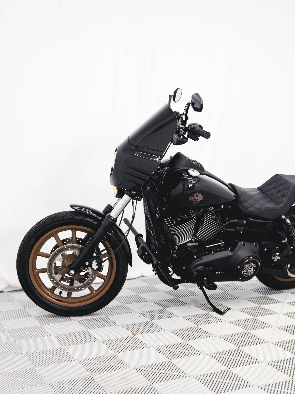 2017 FXDLS