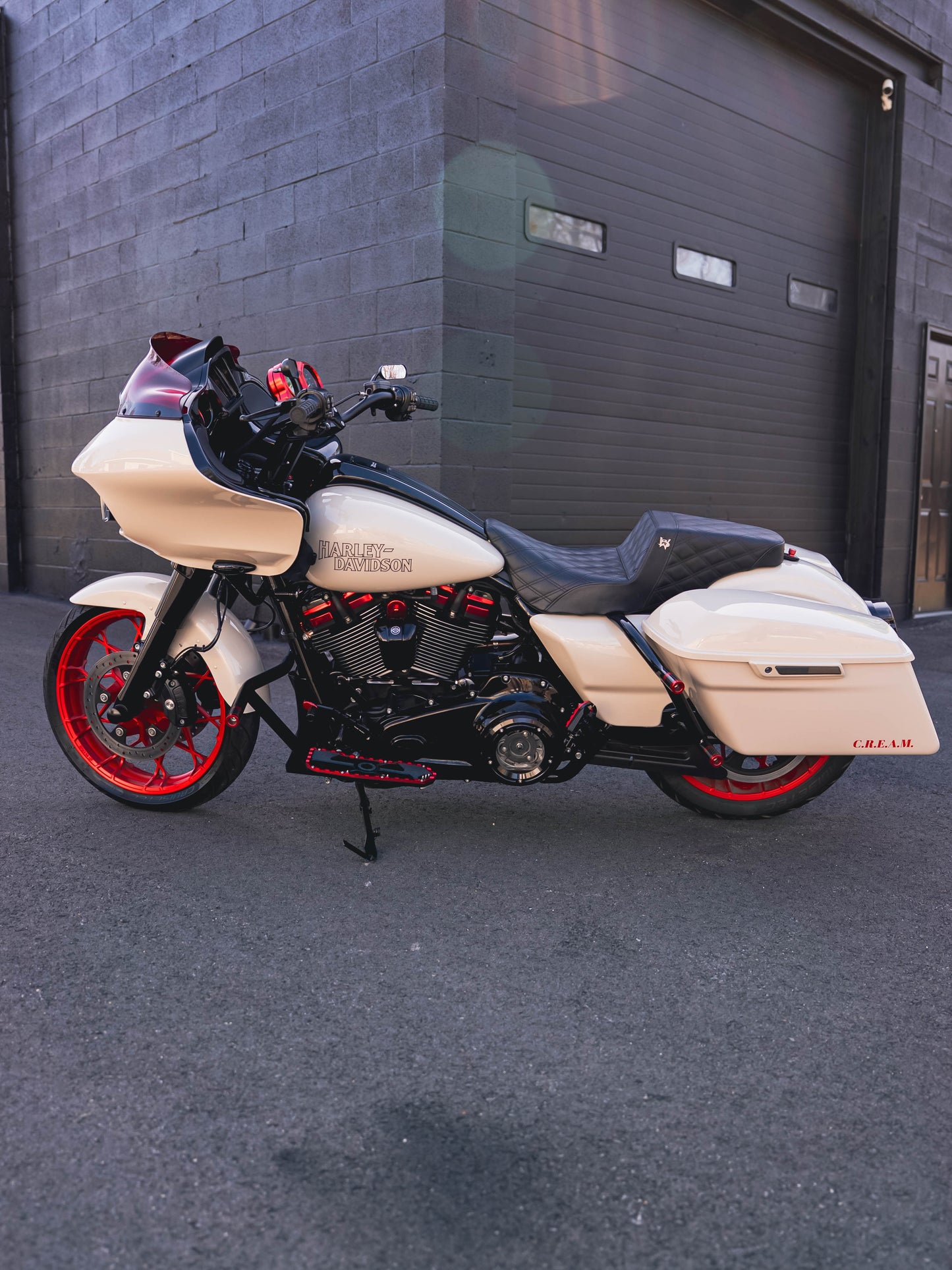 2023 ROAD GLIDE ST
