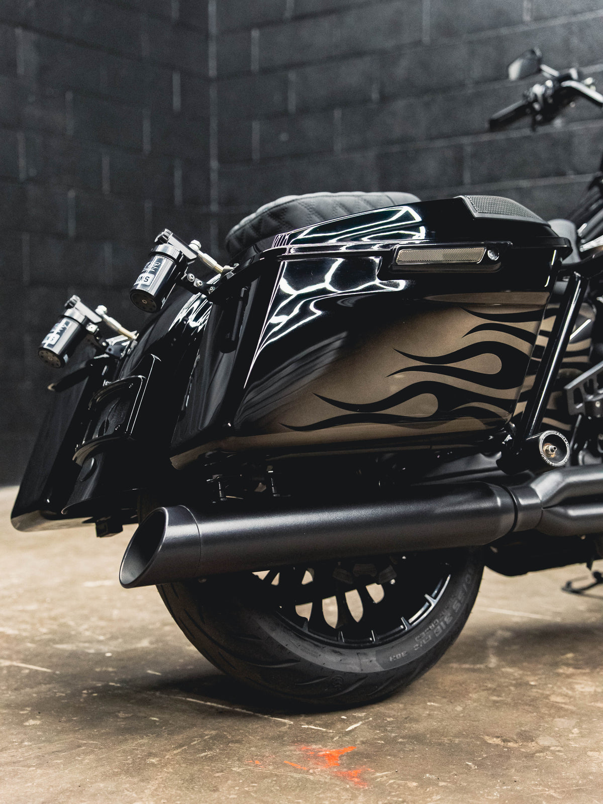 2018 ROAD KING 124"
