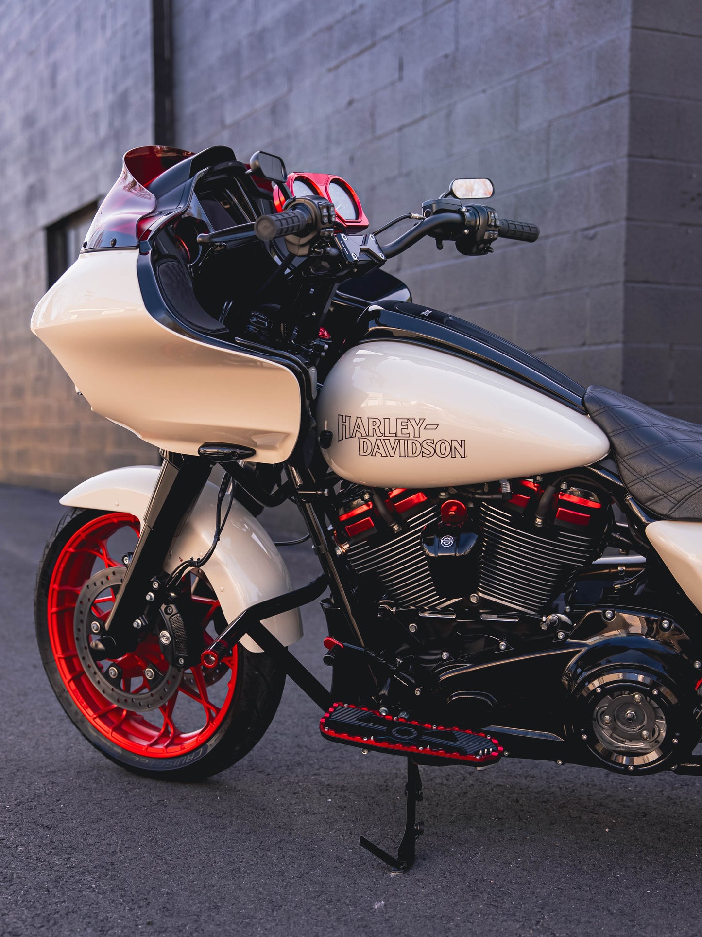 2023 ROAD GLIDE ST