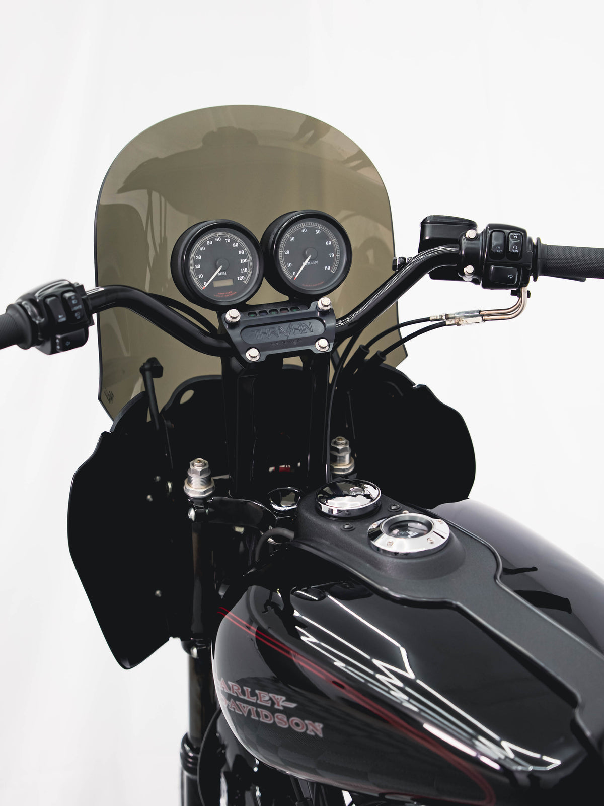 2002 FXDXT