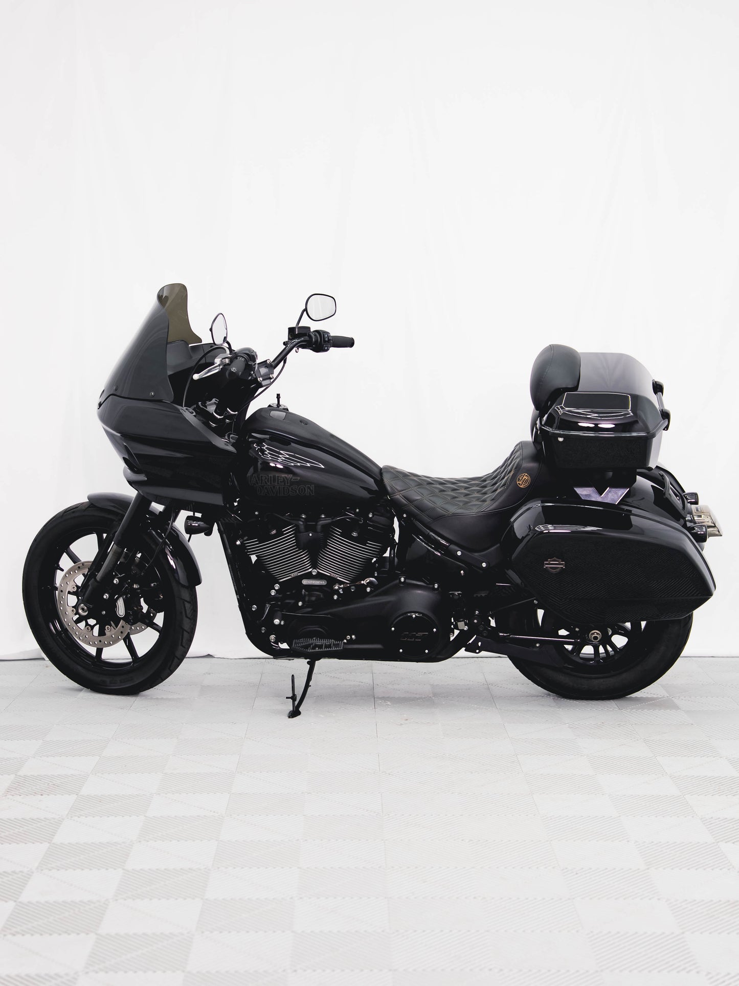 2023 LOW RIDER ST 132" S&S