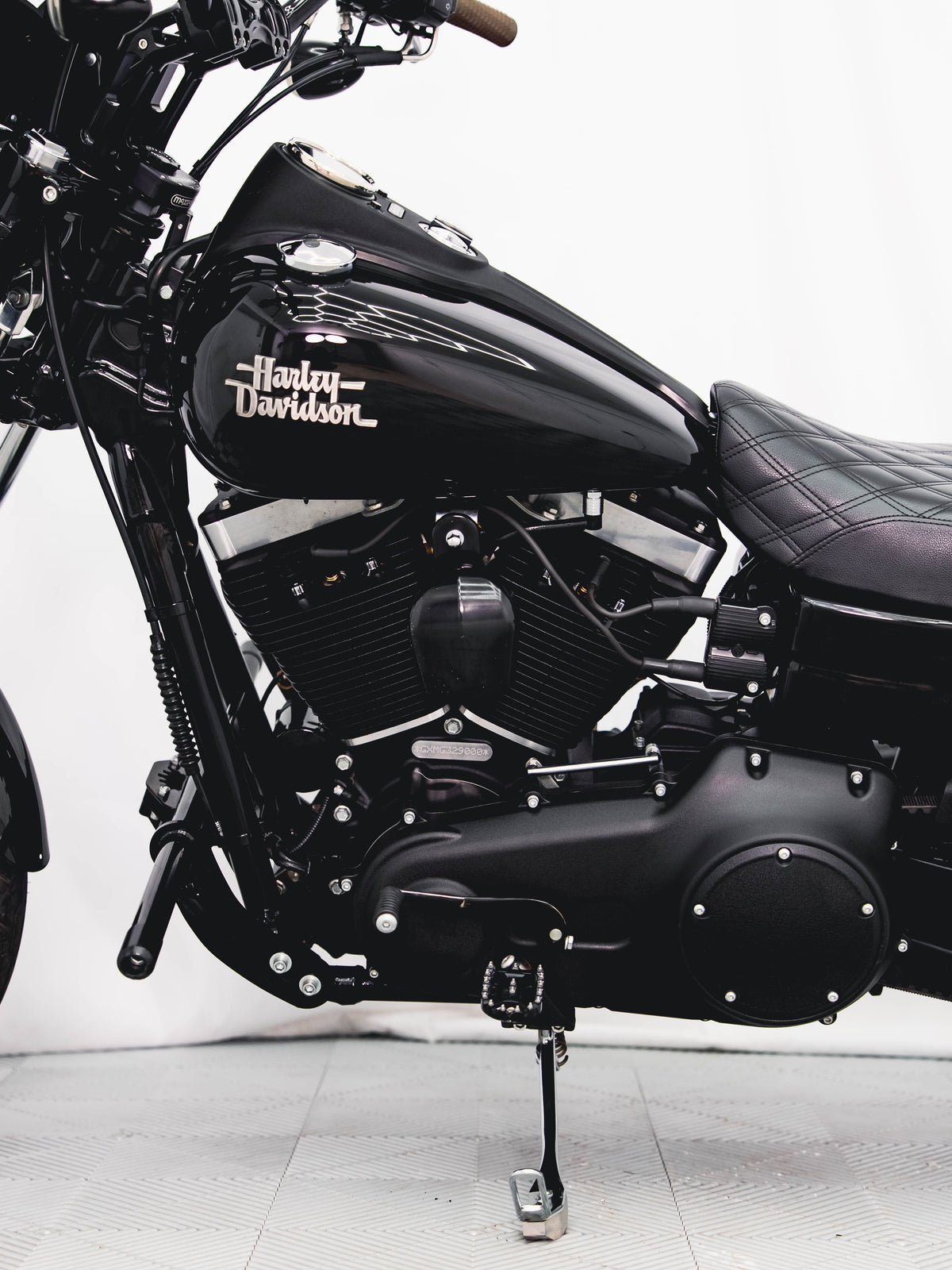 2016 FXDB STREET BOB