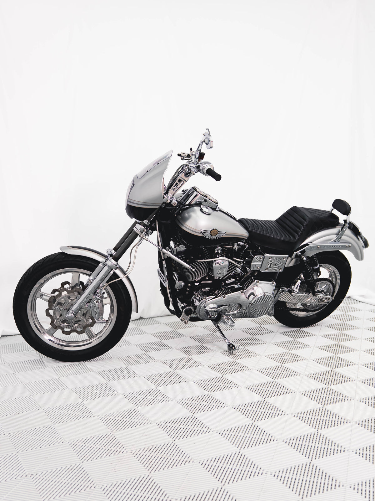 2003 FXDL 107" STROKER FRAME UP BUILD