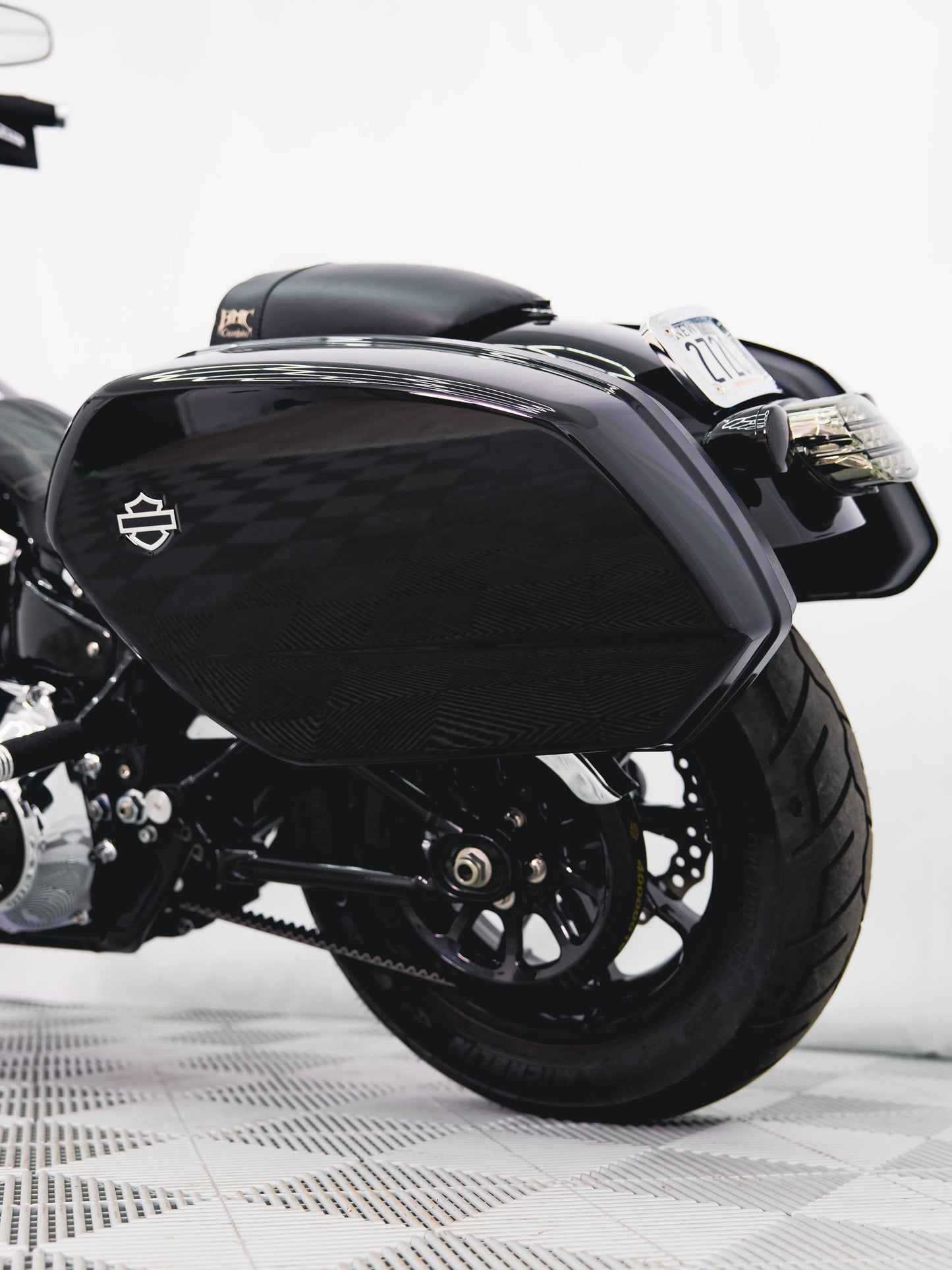 2021 SOFTAIL 155HP/158TQ!