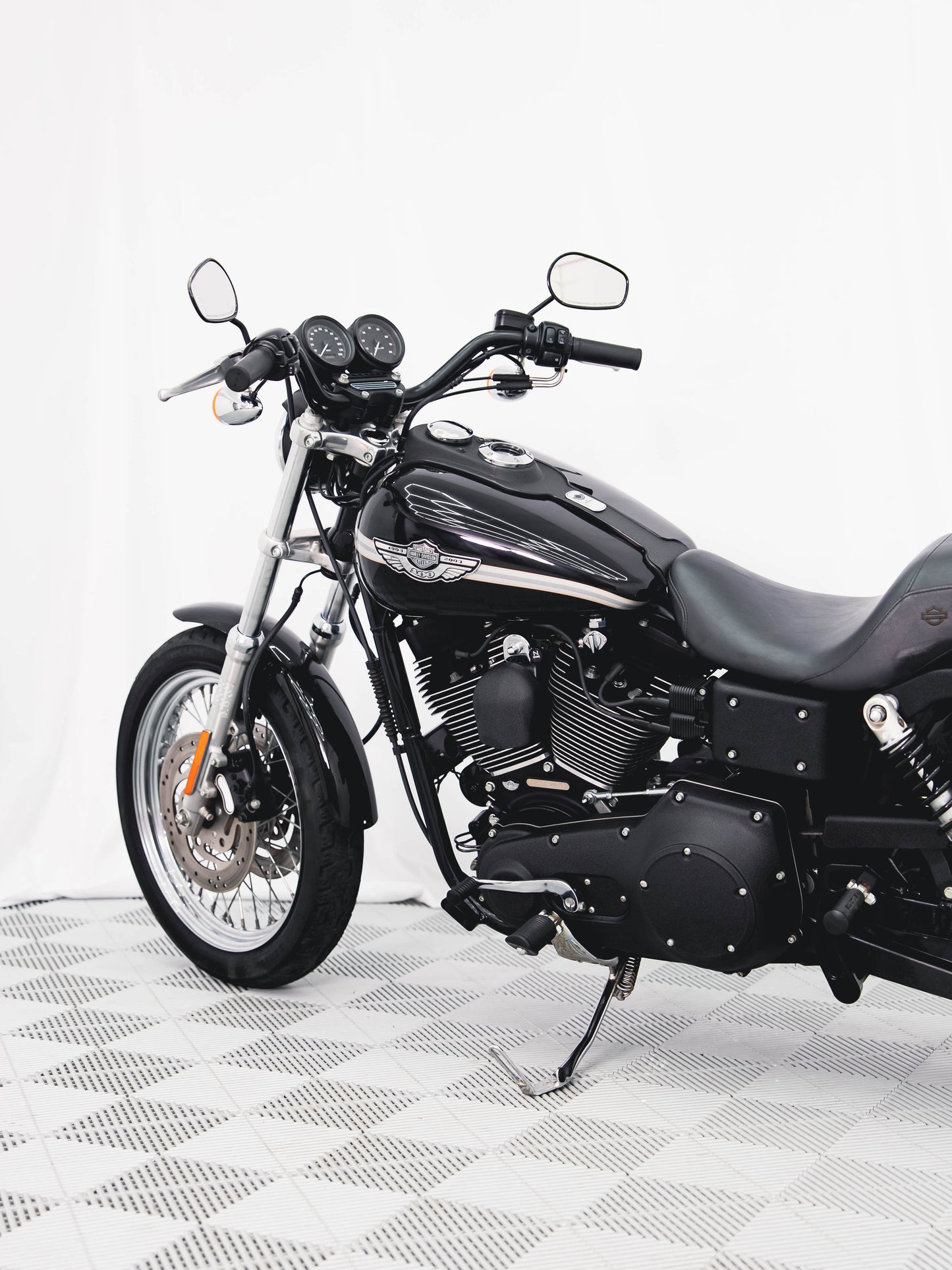 2003 FXDX 5k miles !