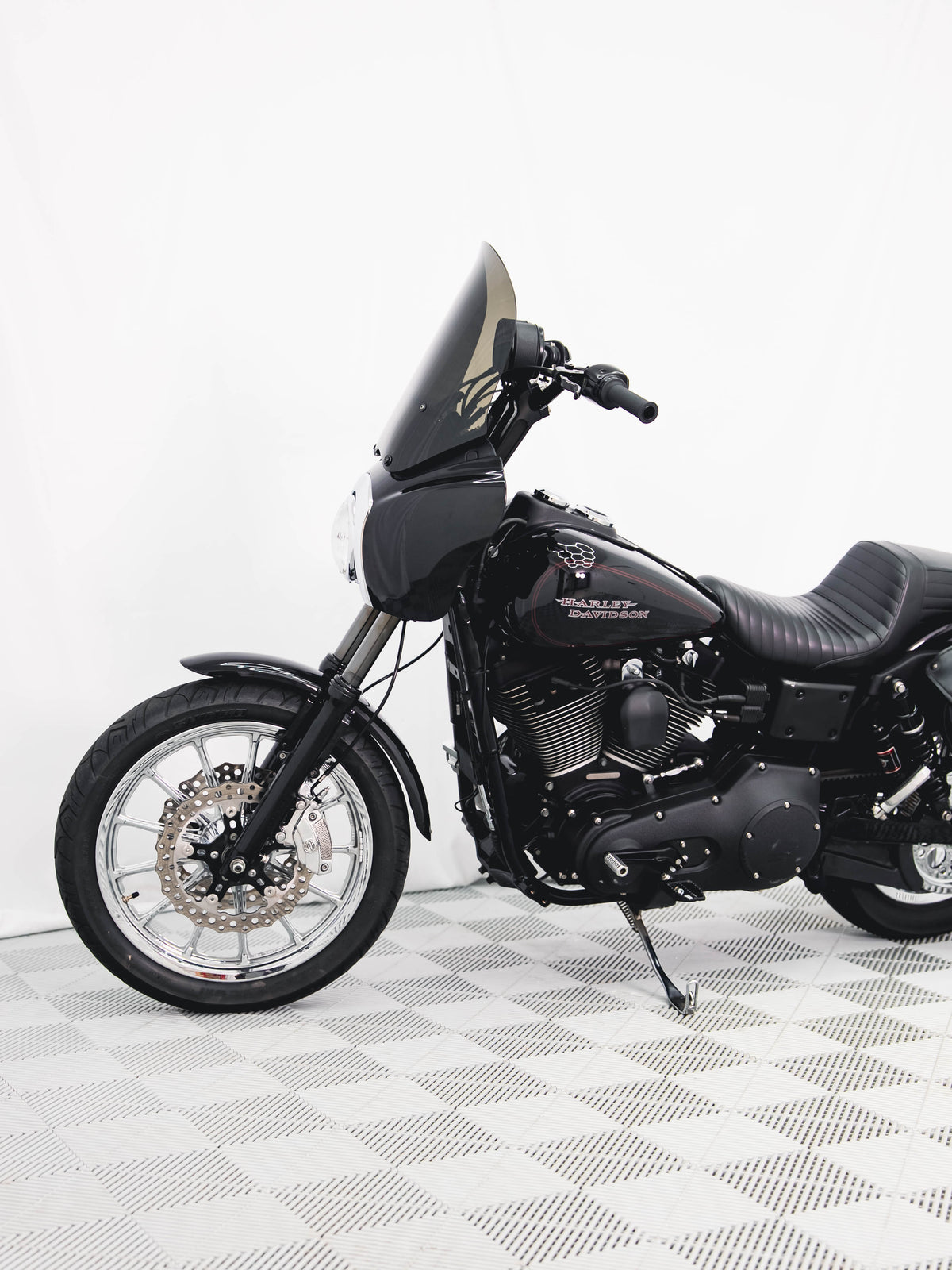 2002 FXDXT