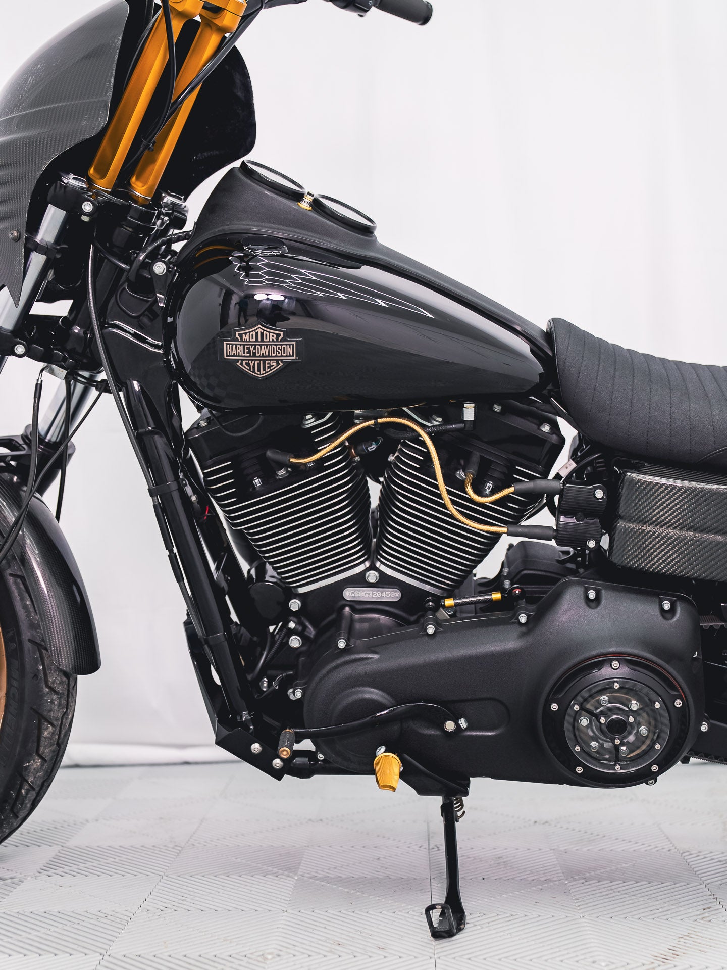 2016 FXDLS 1300 miles !