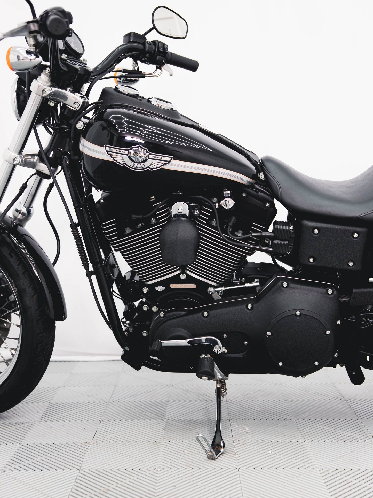 2003 FXDX 5k miles !
