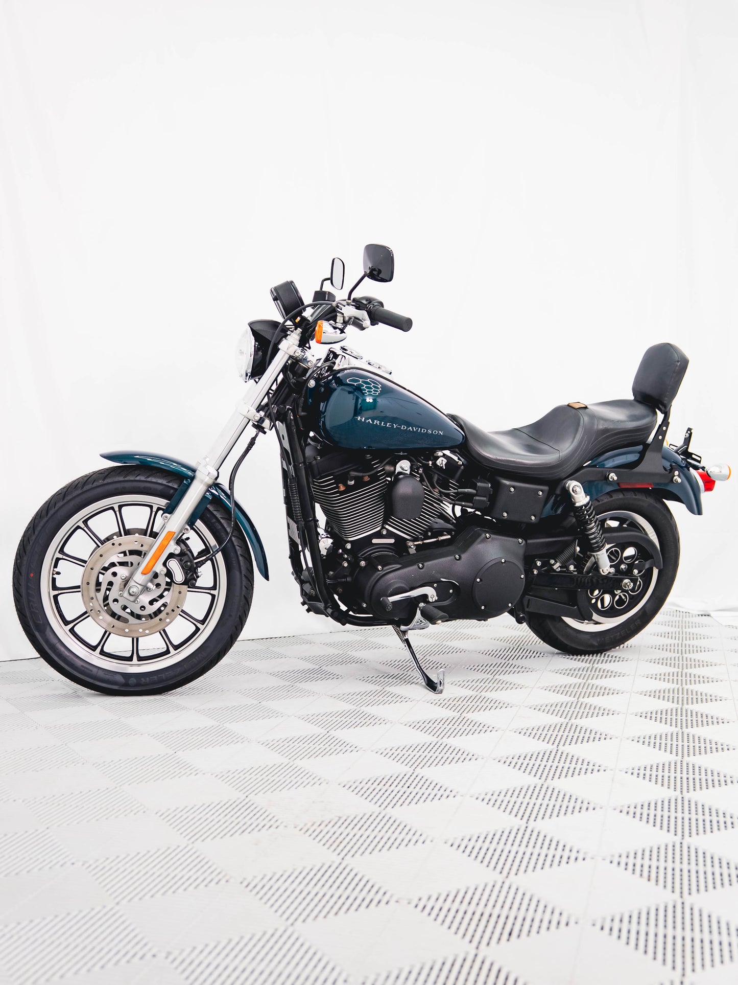 2001 JADE FXDX