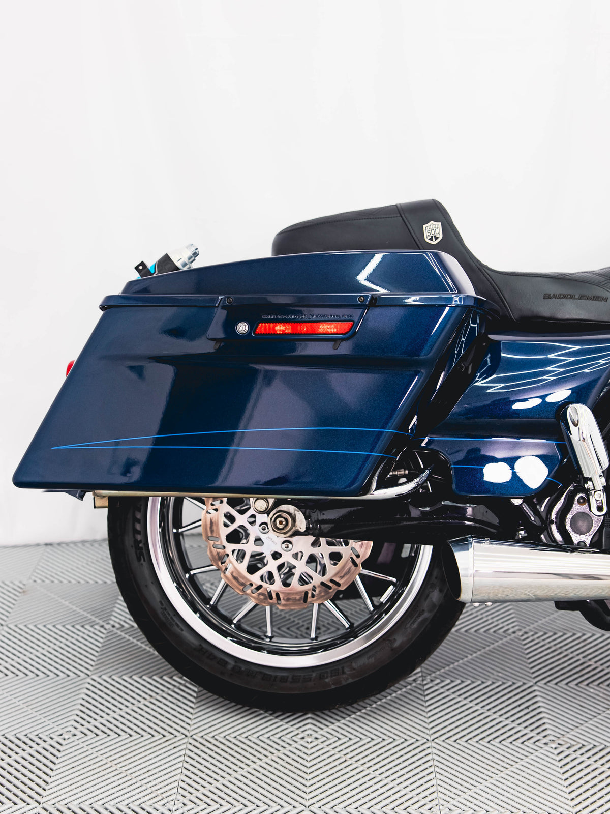 2013 ROAD GLIDE BIG BLUE PEARL