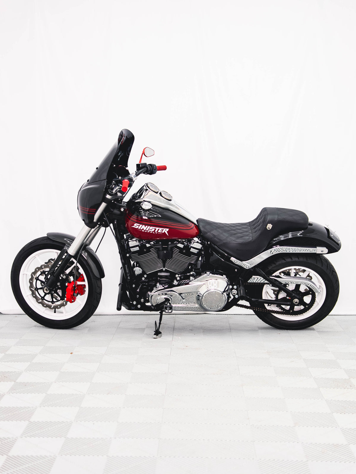 2019 LOW RIDER