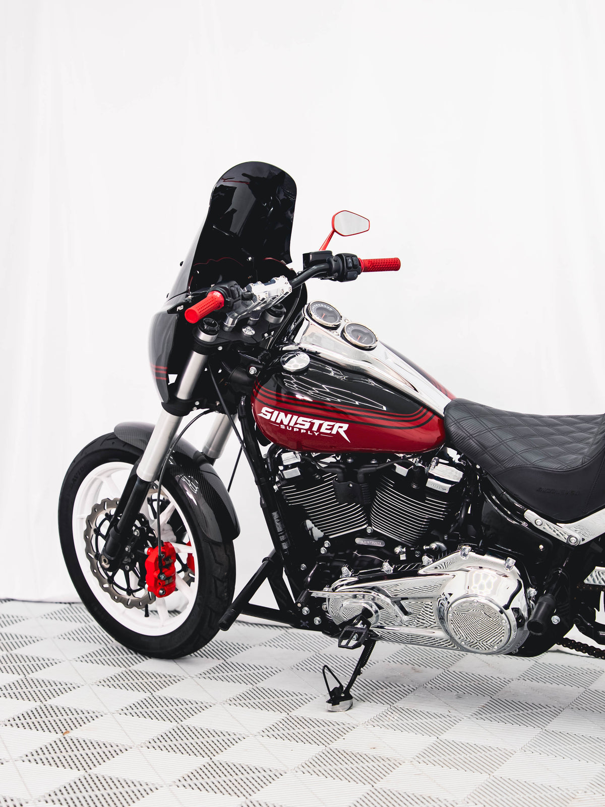 2019 LOW RIDER