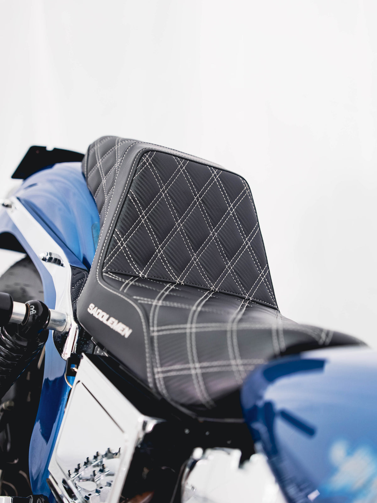2005 FXDL CHOPPER BLUE PEARL 7K MILES