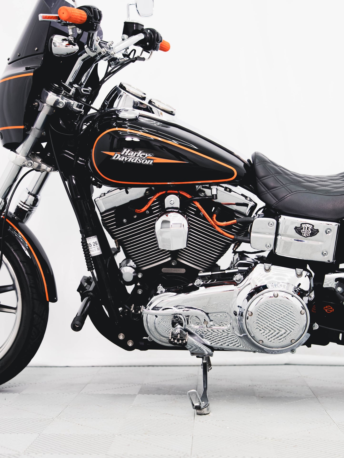 2009 FXDL 9k MILES!