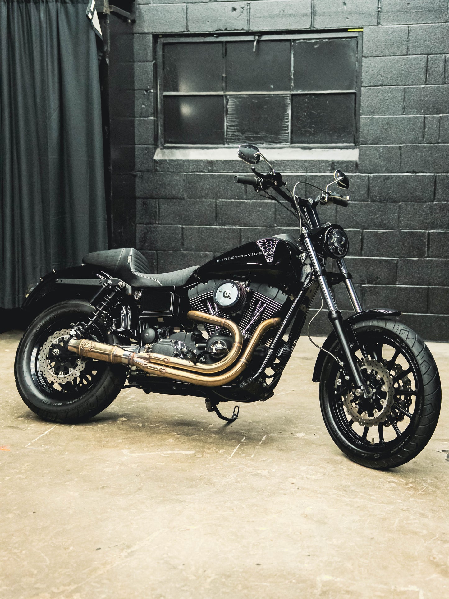 2005 FXDX CARB