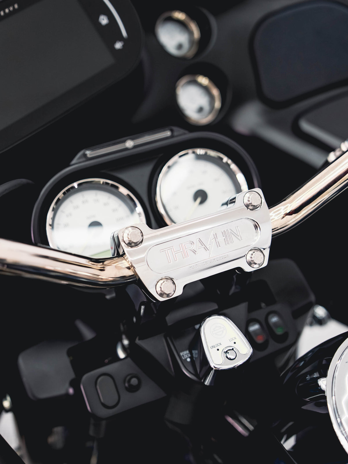 2013 ROAD GLIDE BIG BLUE PEARL