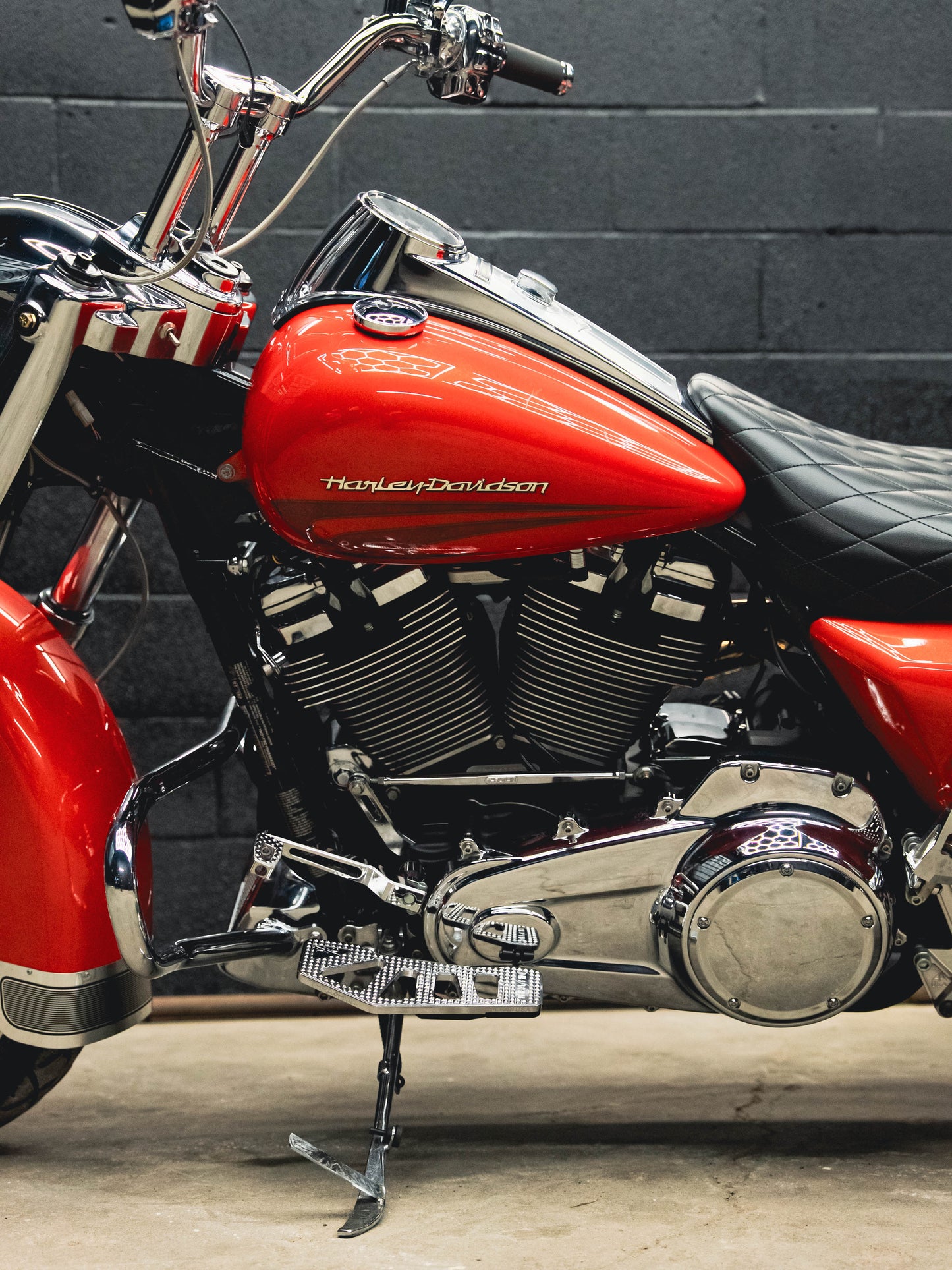 2017 ROAD KING TMAN 127"