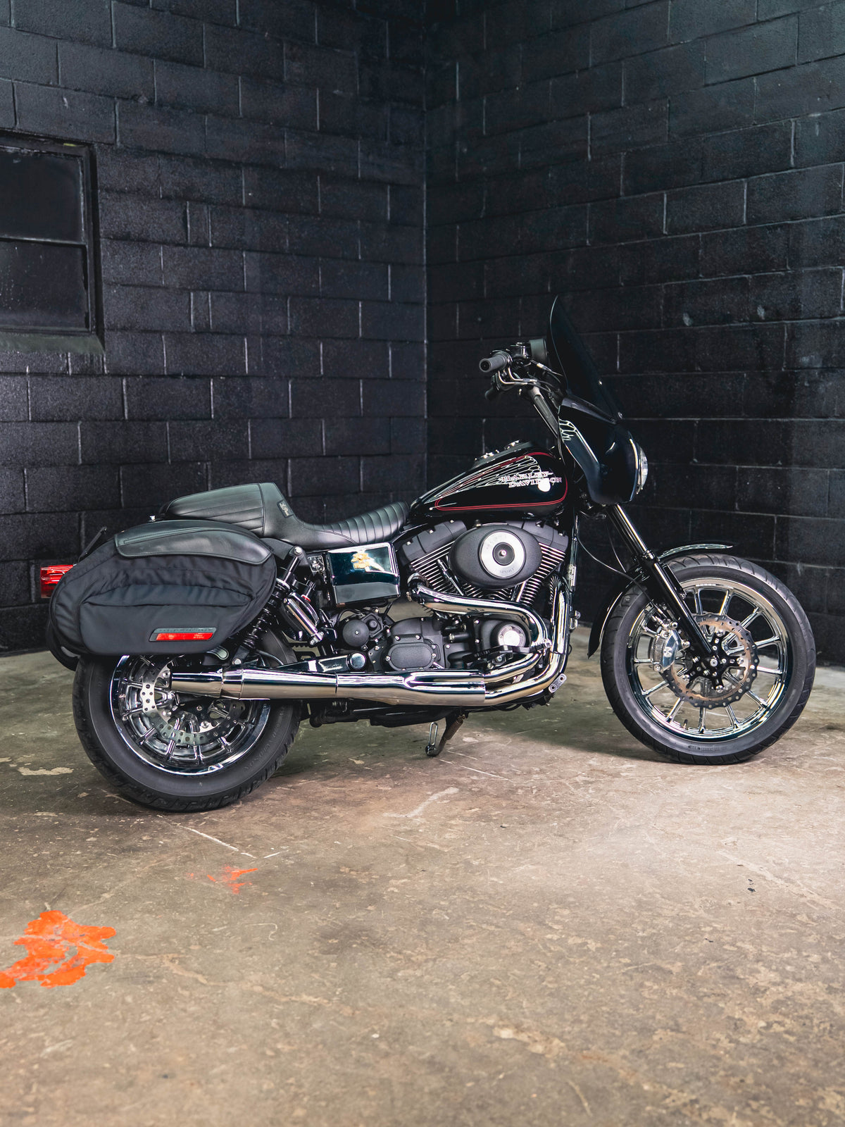 2002 FXDXT