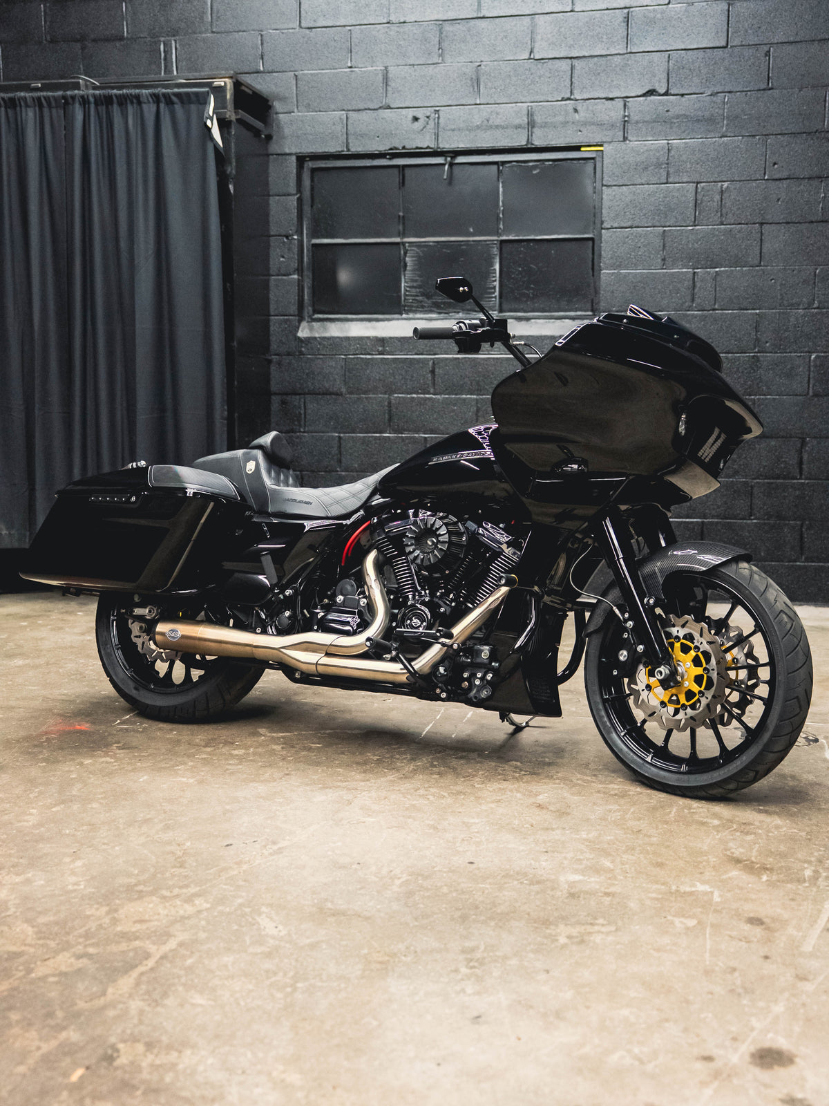 2019 ROAD GLIDE SPECIAL