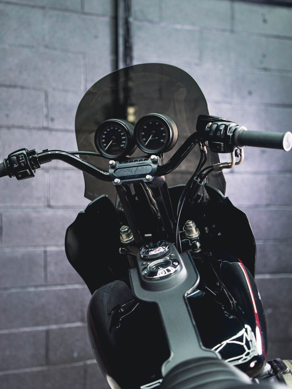 2002 FXDXT