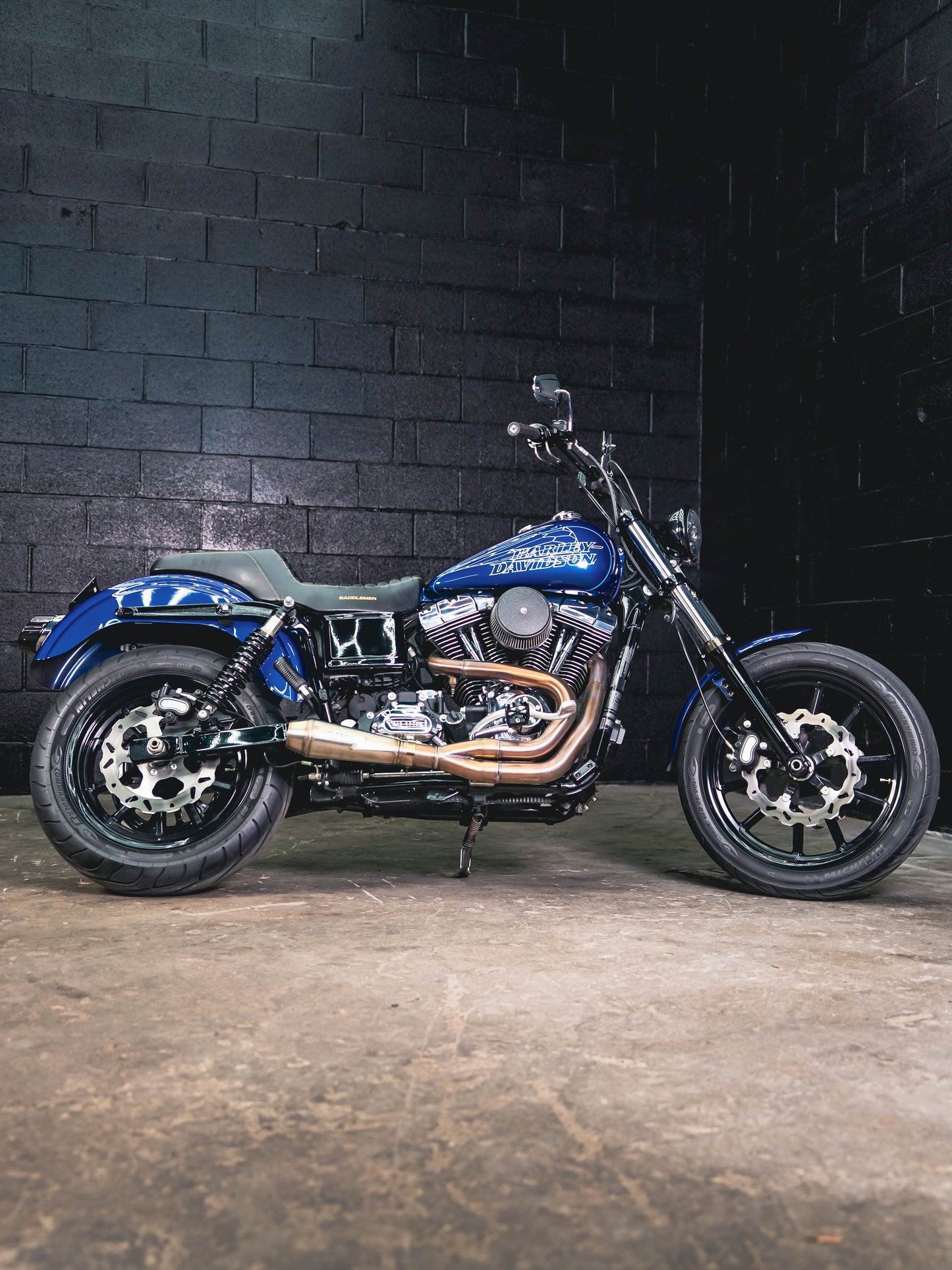 2016 FXDL
