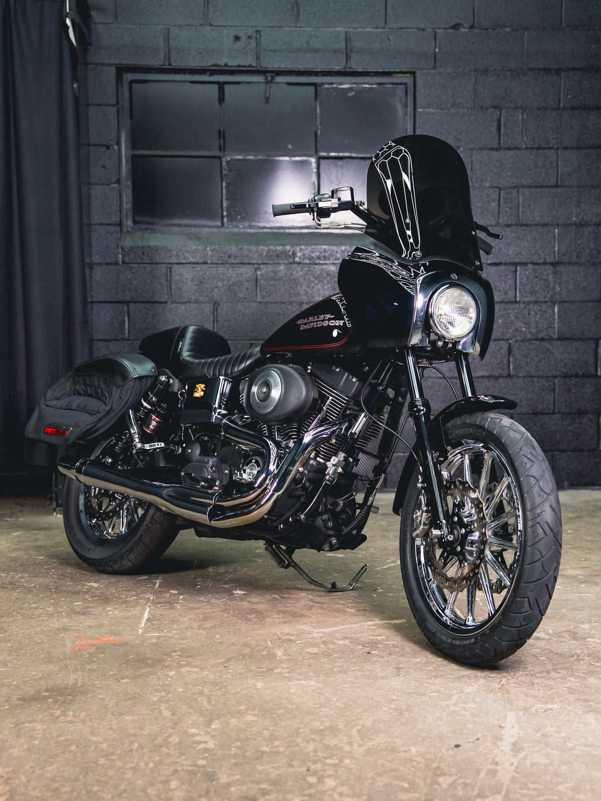 2002 FXDXT