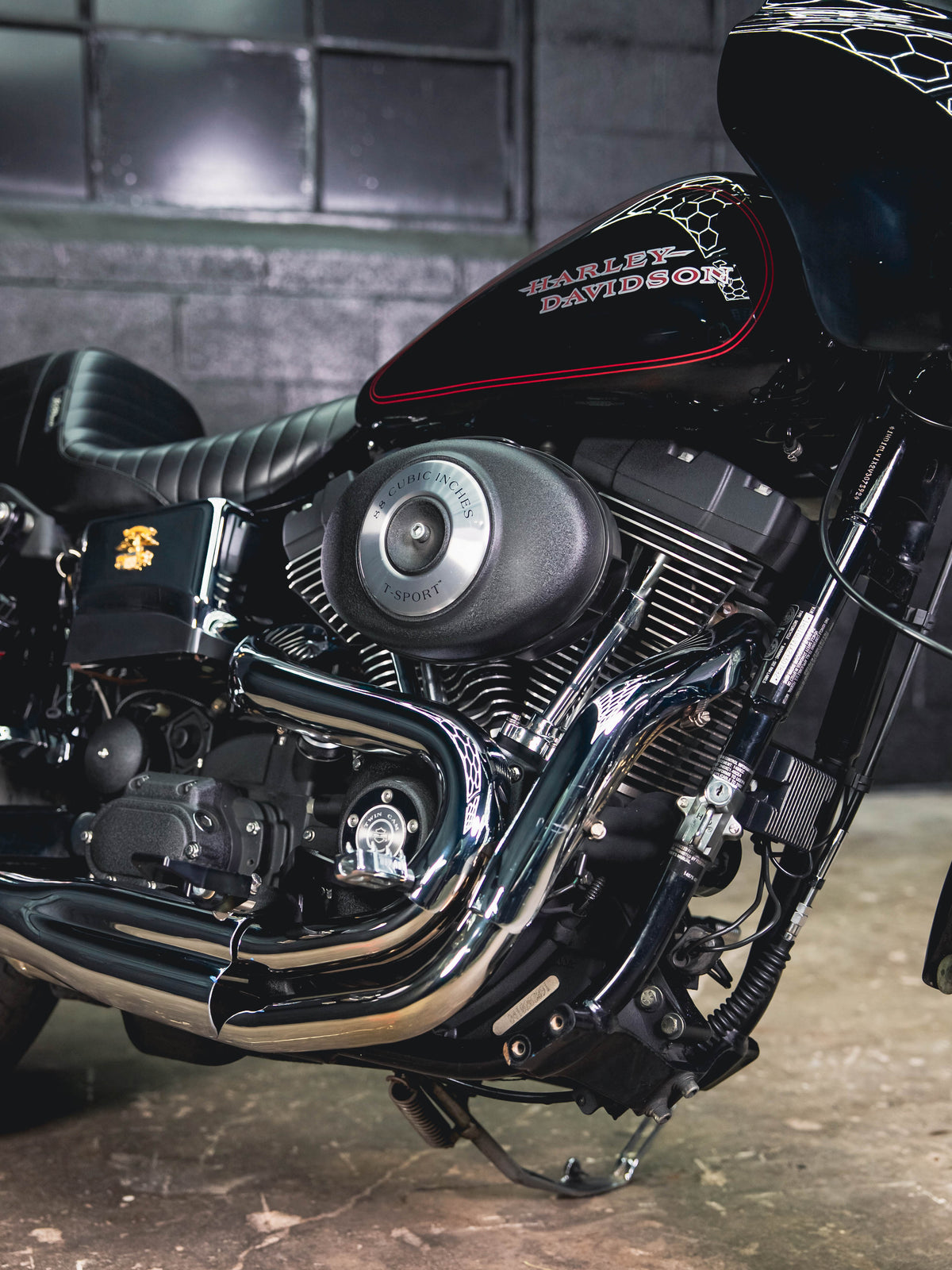 2002 FXDXT
