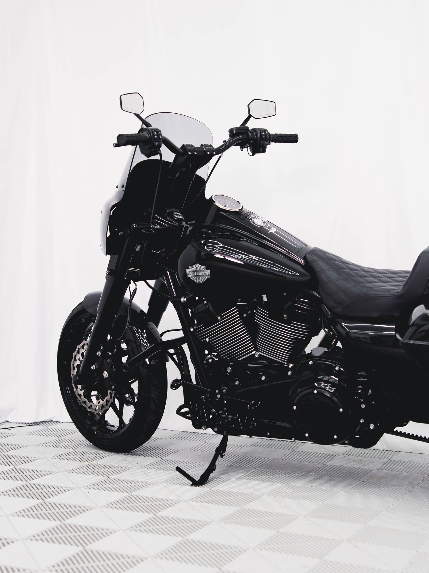 2023 ROAD KING SPECIAL