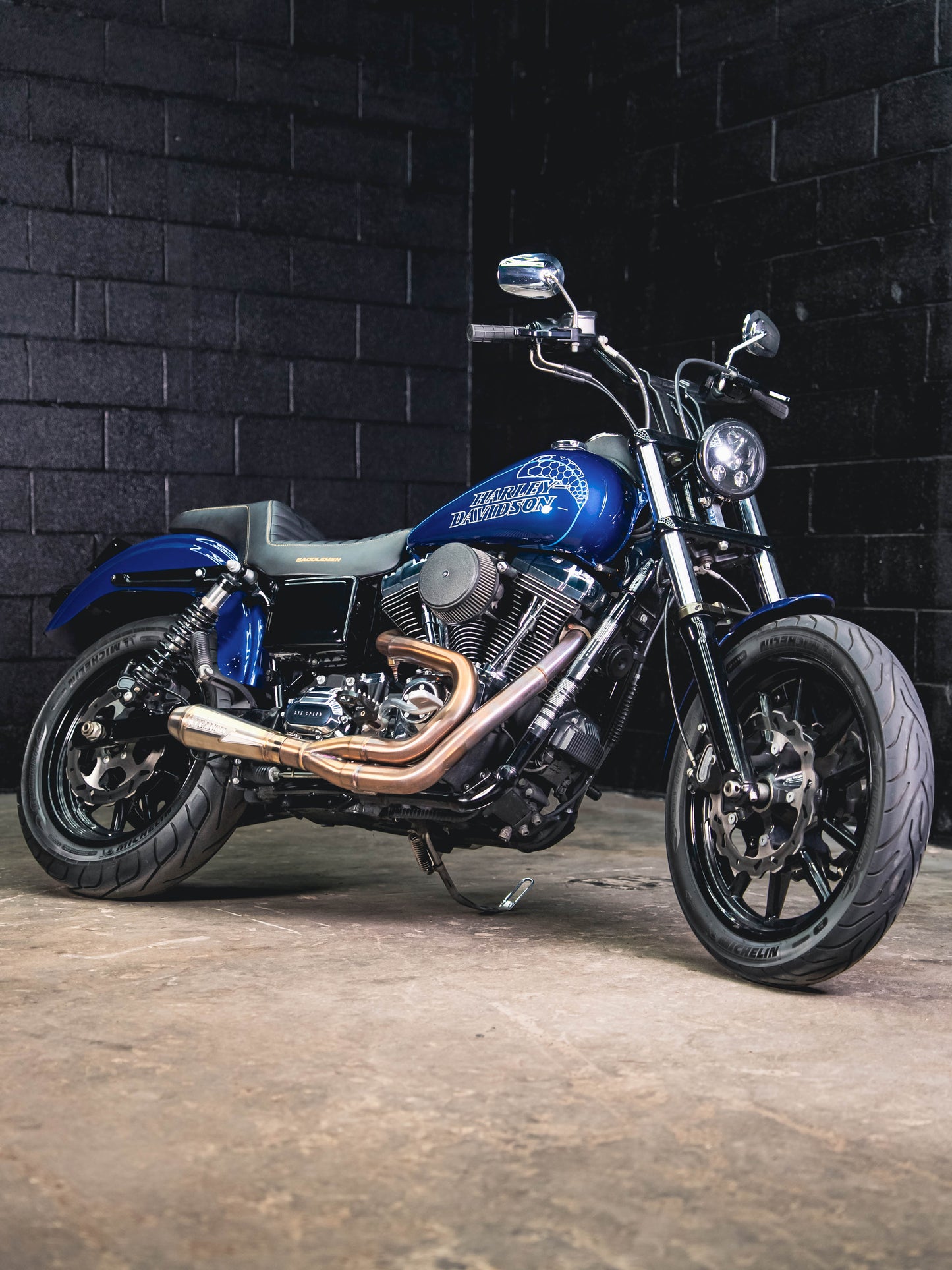 2016 FXDL