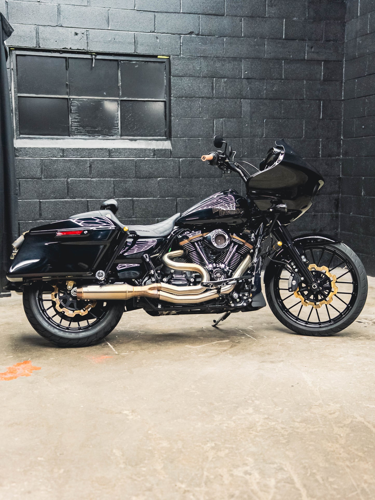 2022 ROAD GLIDE ST 2k MILES