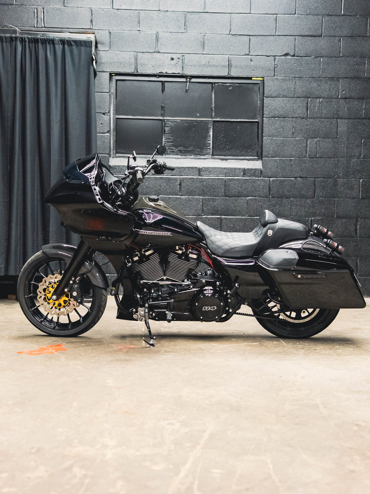 2019 ROAD GLIDE SPECIAL