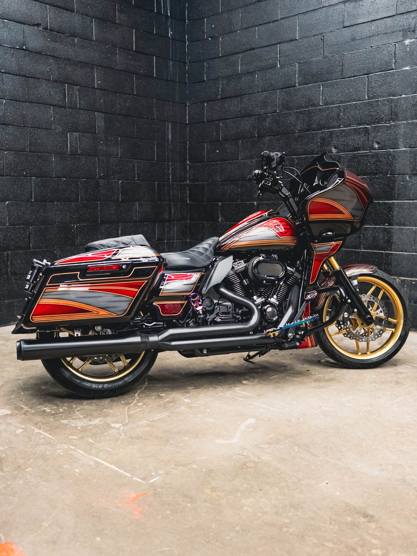 2022 ROAD GLIDE ST MOONSHINE HP