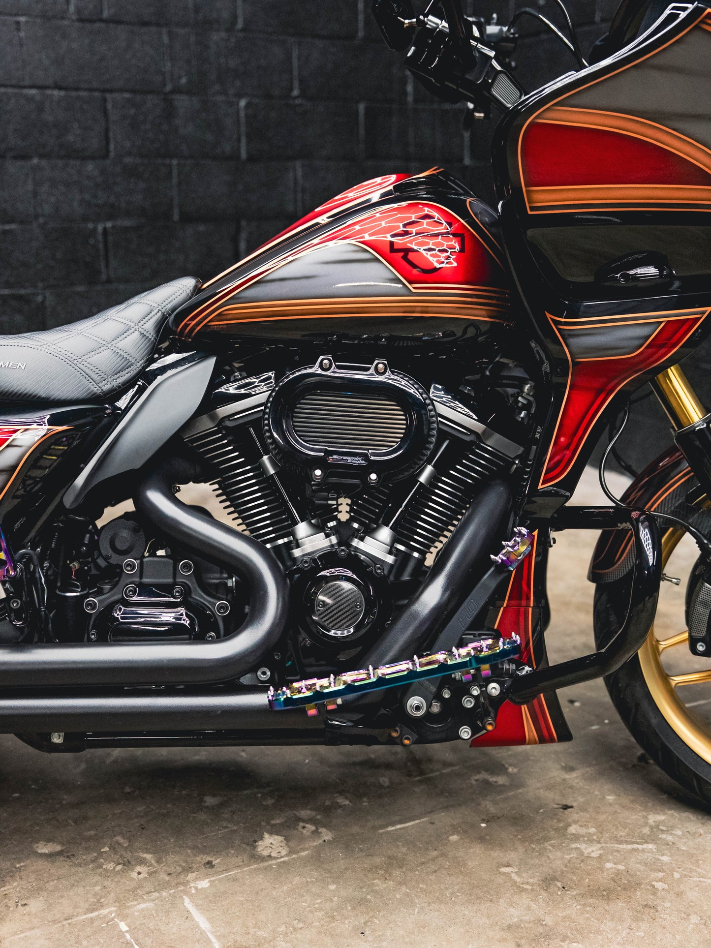2022 ROAD GLIDE ST MOONSHINE HP
