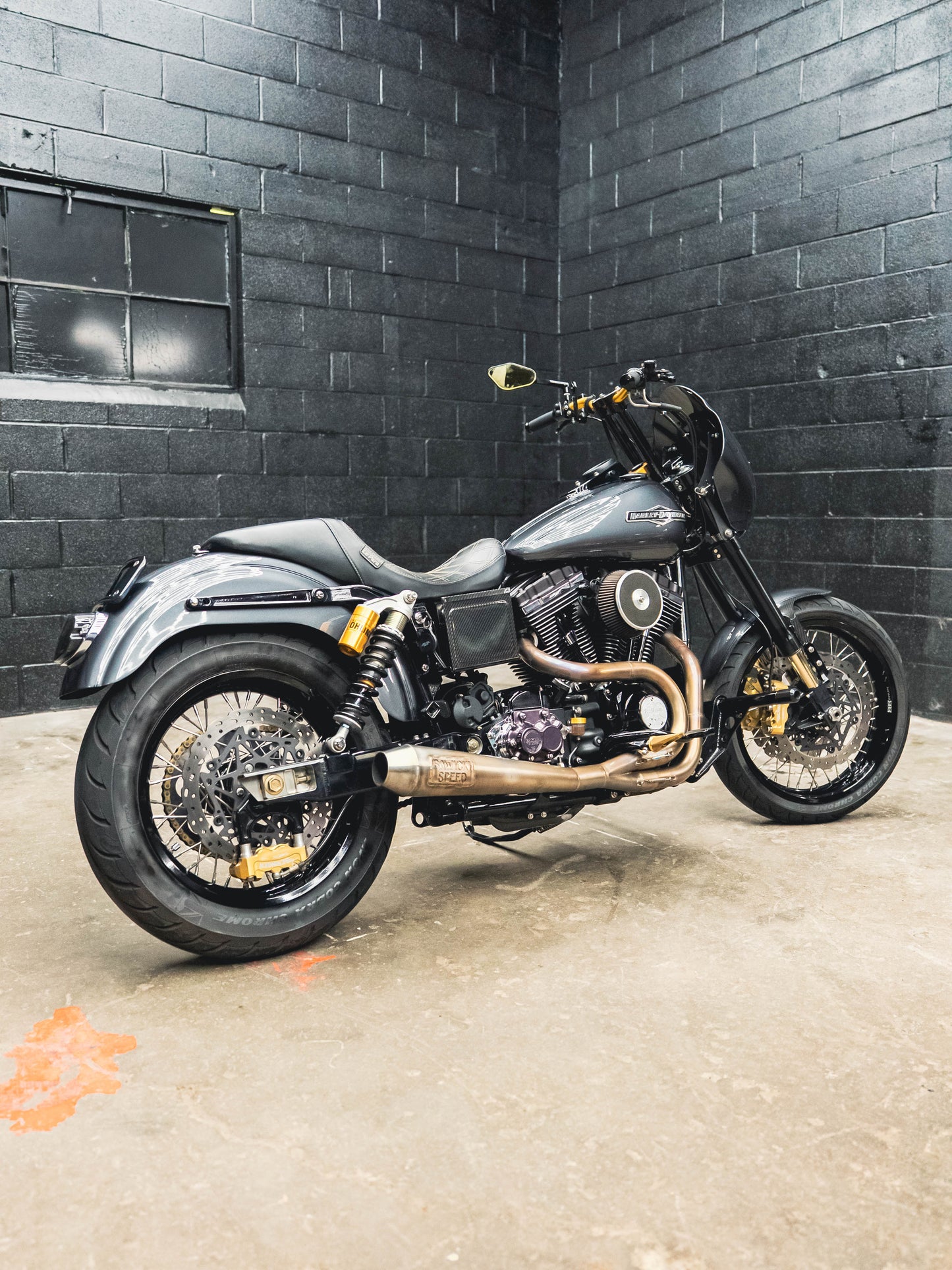2005 FXDLI POPS GARAGE BUILD!