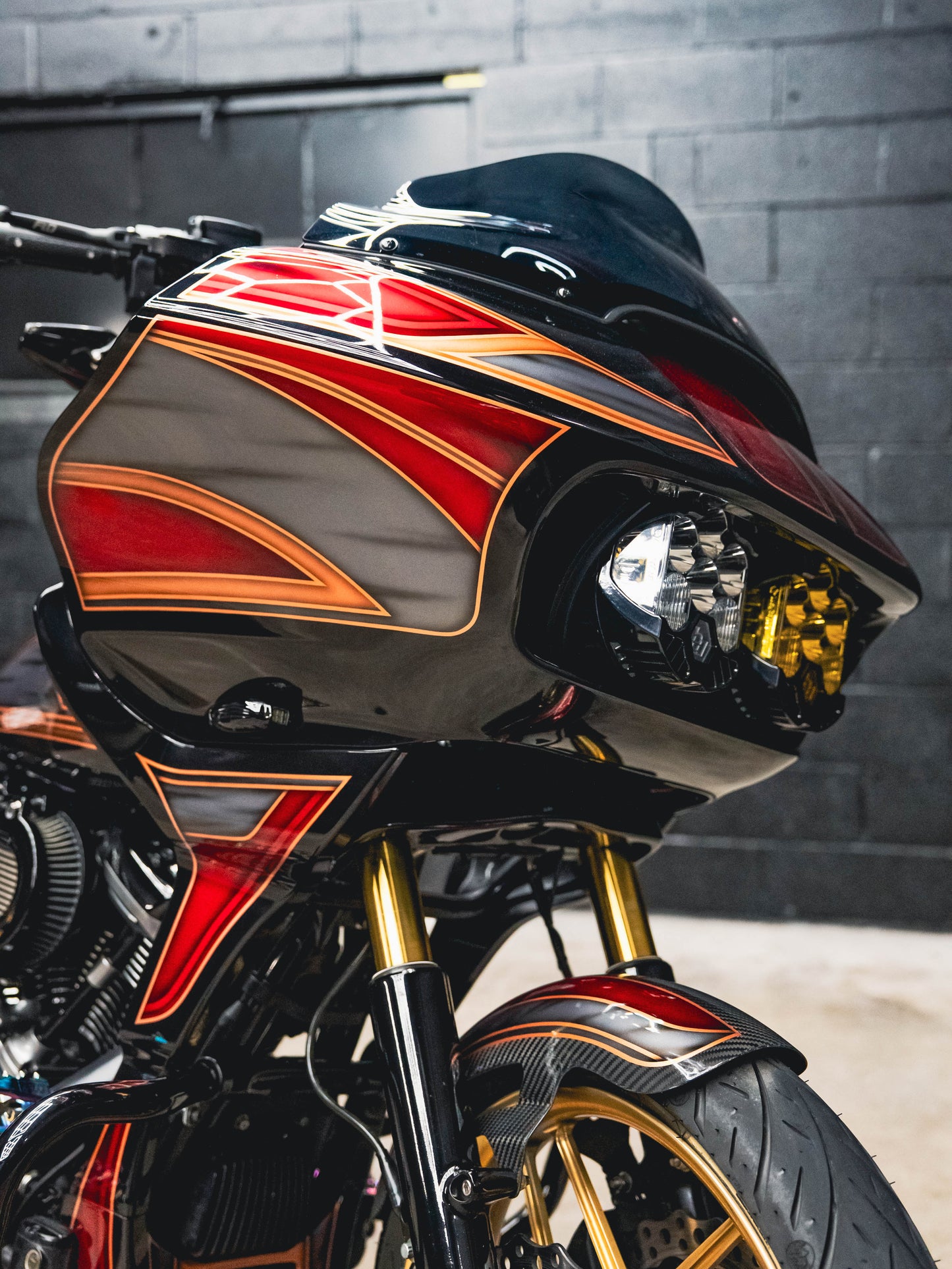 2022 ROAD GLIDE ST MOONSHINE HP