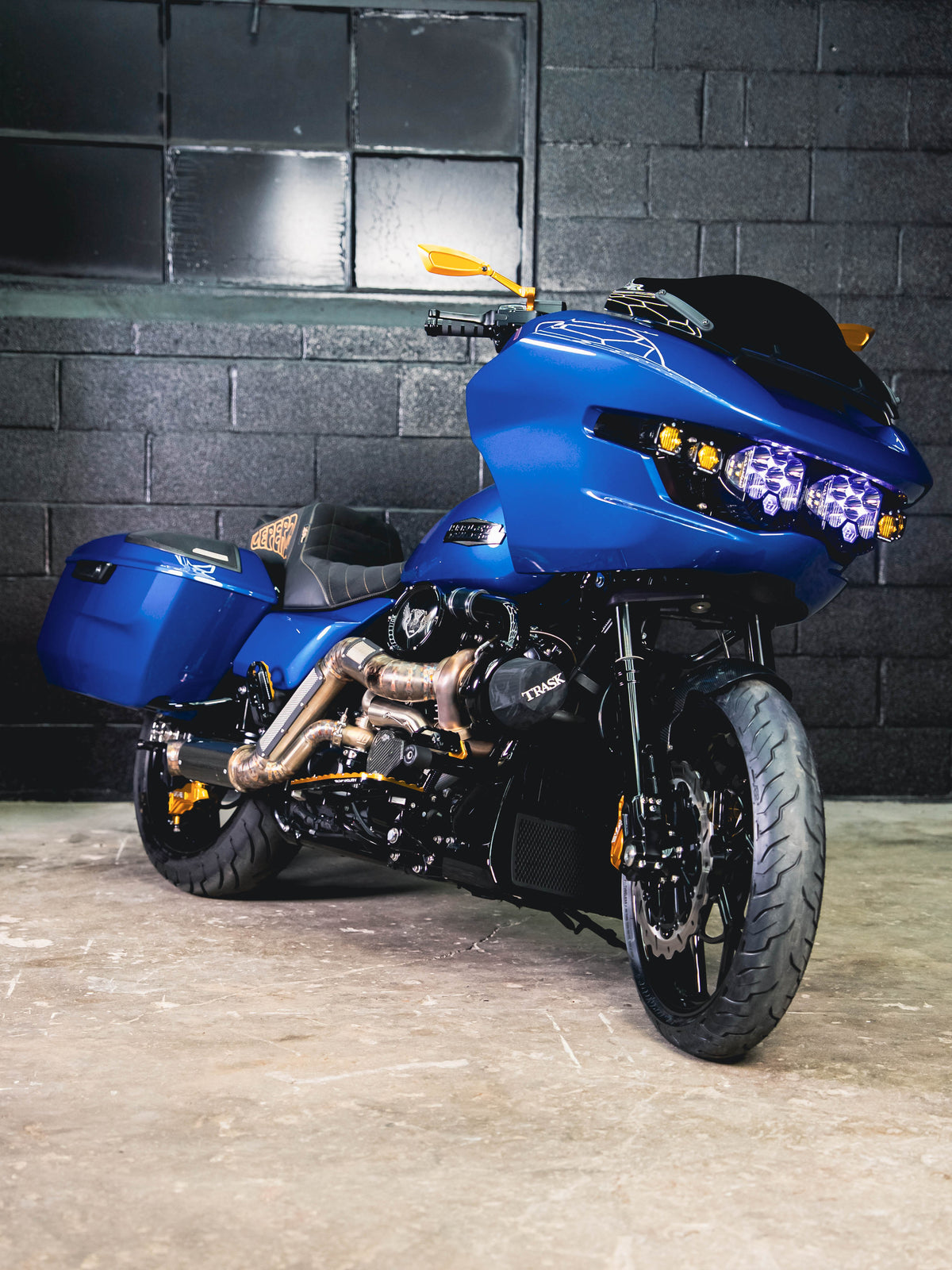 2024 ROAD GLIDE 230HP! FULL CUSTOM BUILD 1800 MILES.