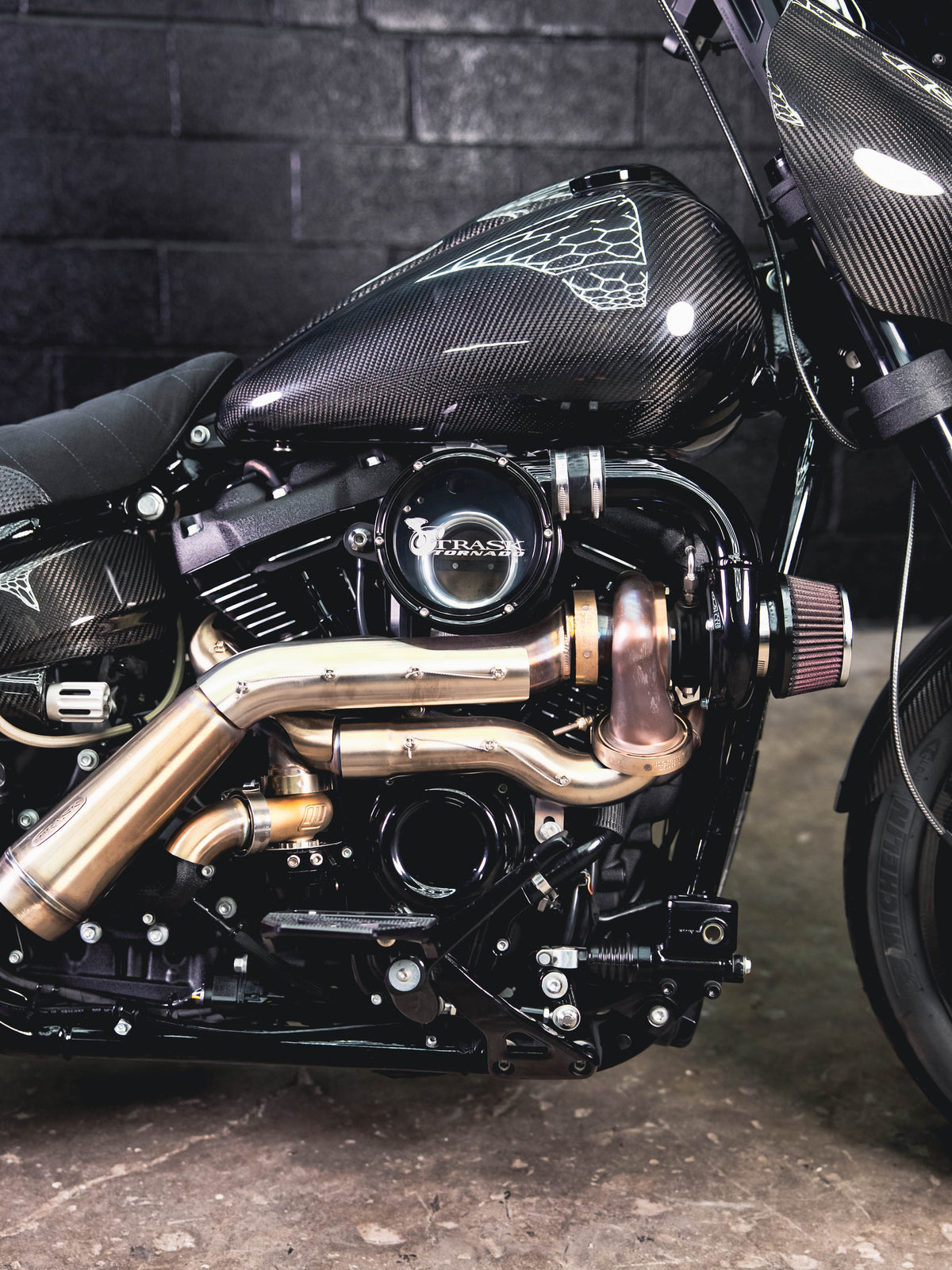 2022 FXLRS FULL CARBON TURBO 165HP