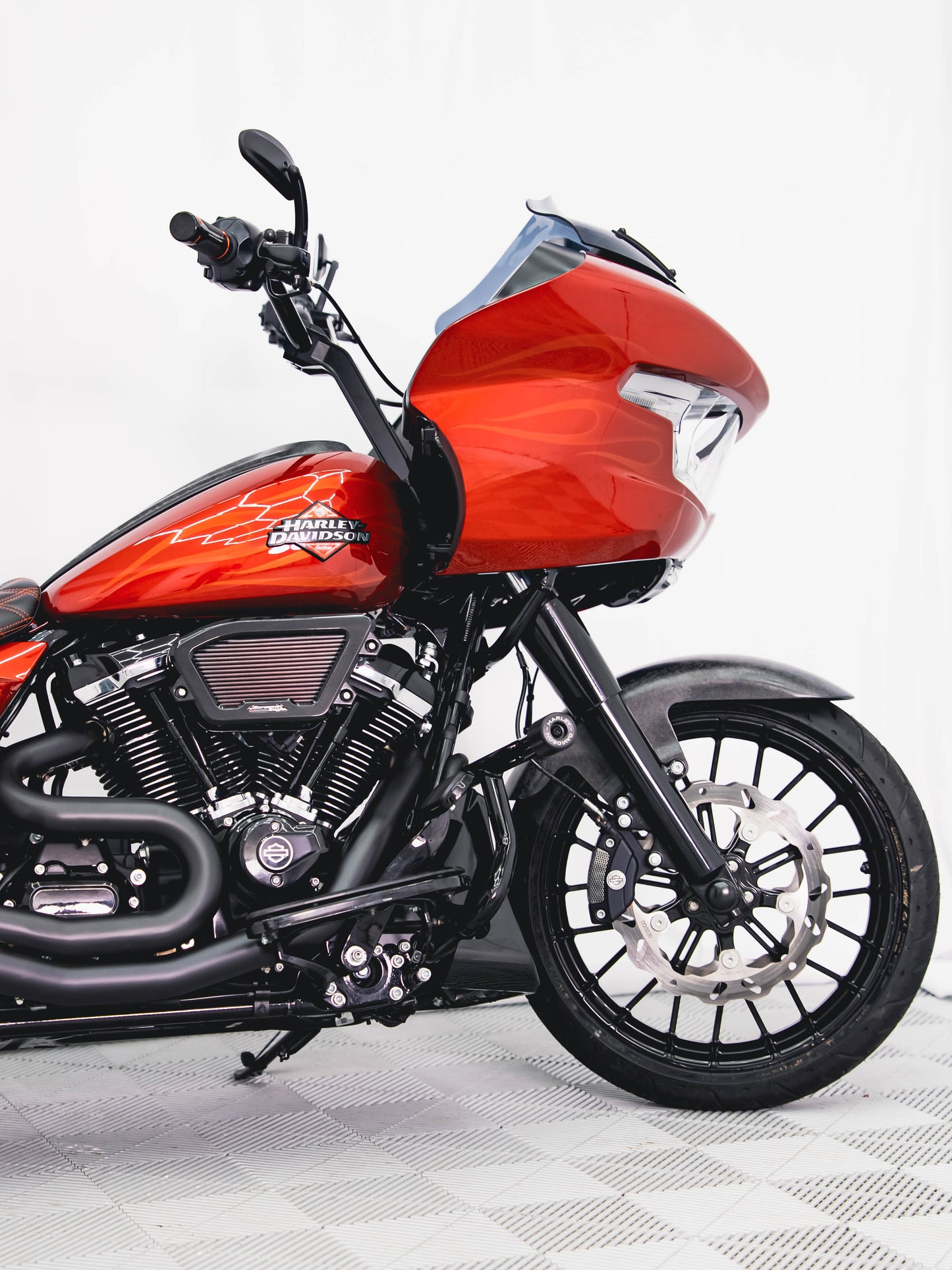 2025 ROAD GLIDE 190 MILES