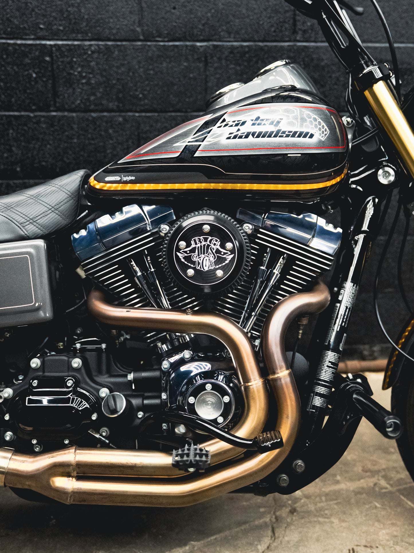 2016 FXDL